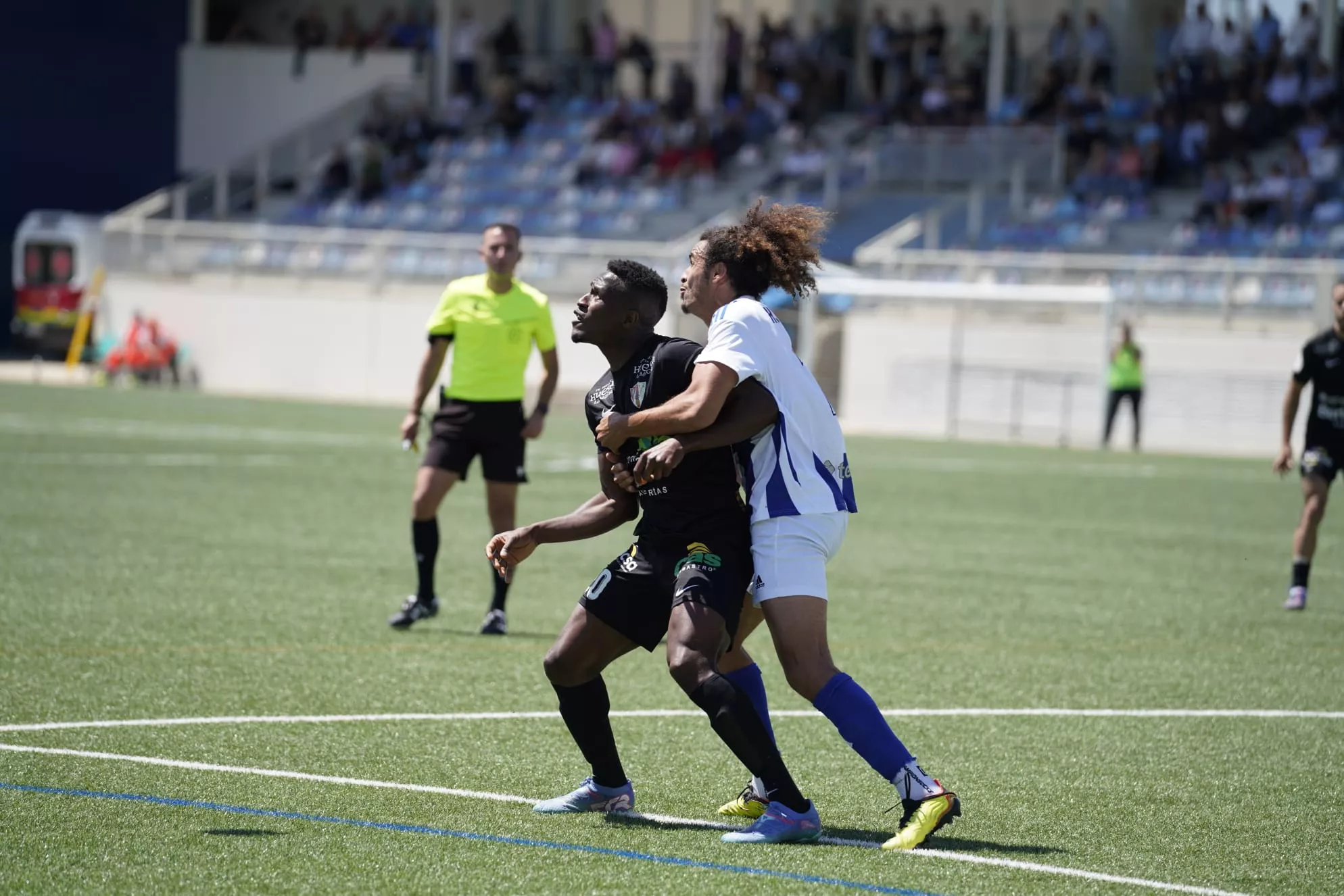 Imágenes del SD Ejea 0-0 UD Barbastro. Foto: @fotomaniafut
