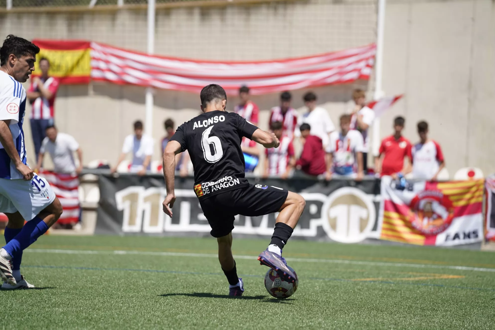 Imágenes del SD Ejea 0-0 UD Barbastro. Foto: @fotomaniafut