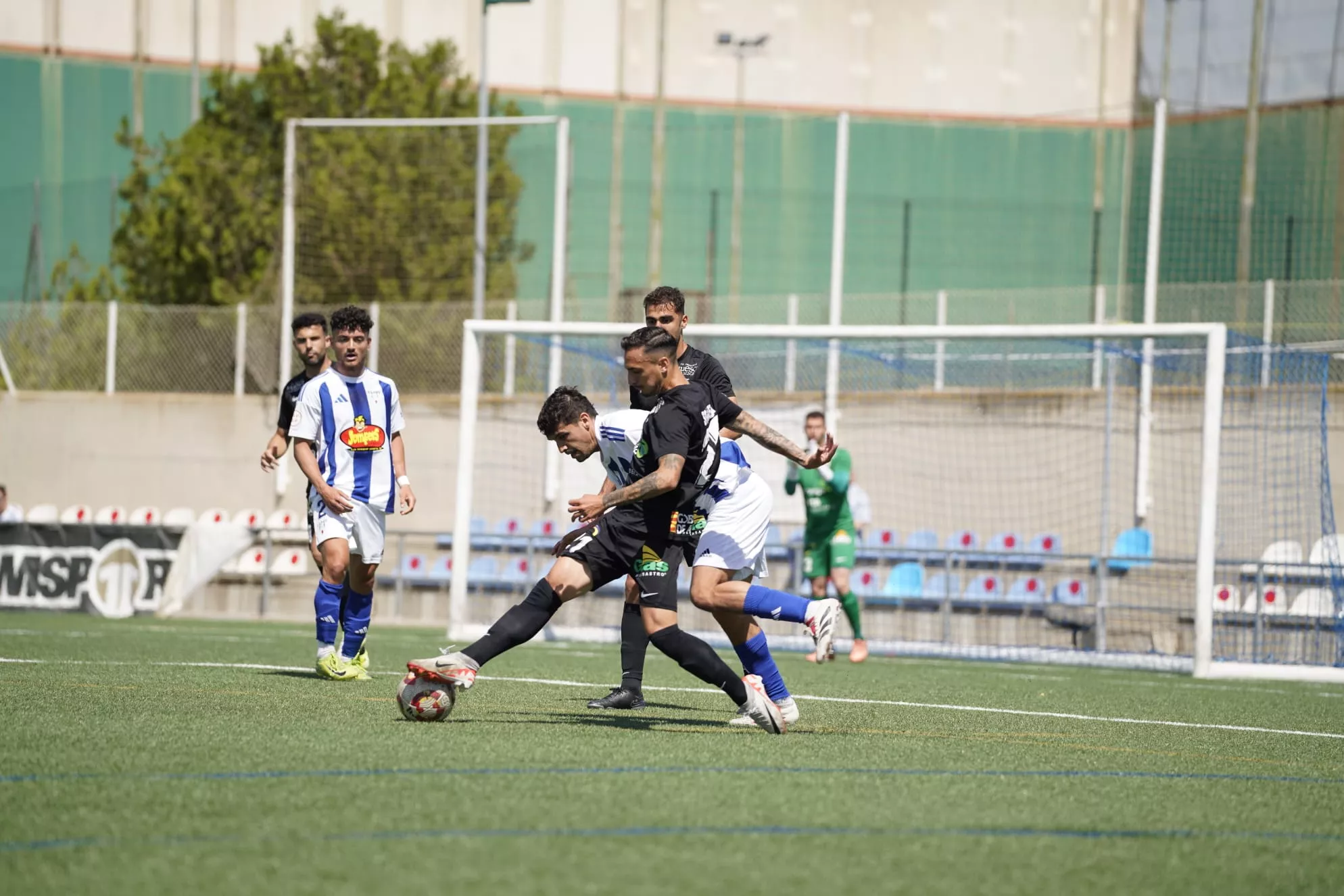Imágenes del SD Ejea 0-0 UD Barbastro. Foto: @fotomaniafut