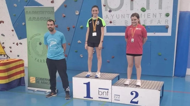 Vega Morer y Lucía Rodríguez en el podio femenino Sub-13 Vega Morer y Lucía Rodríguez en el podio femenino Sub-13