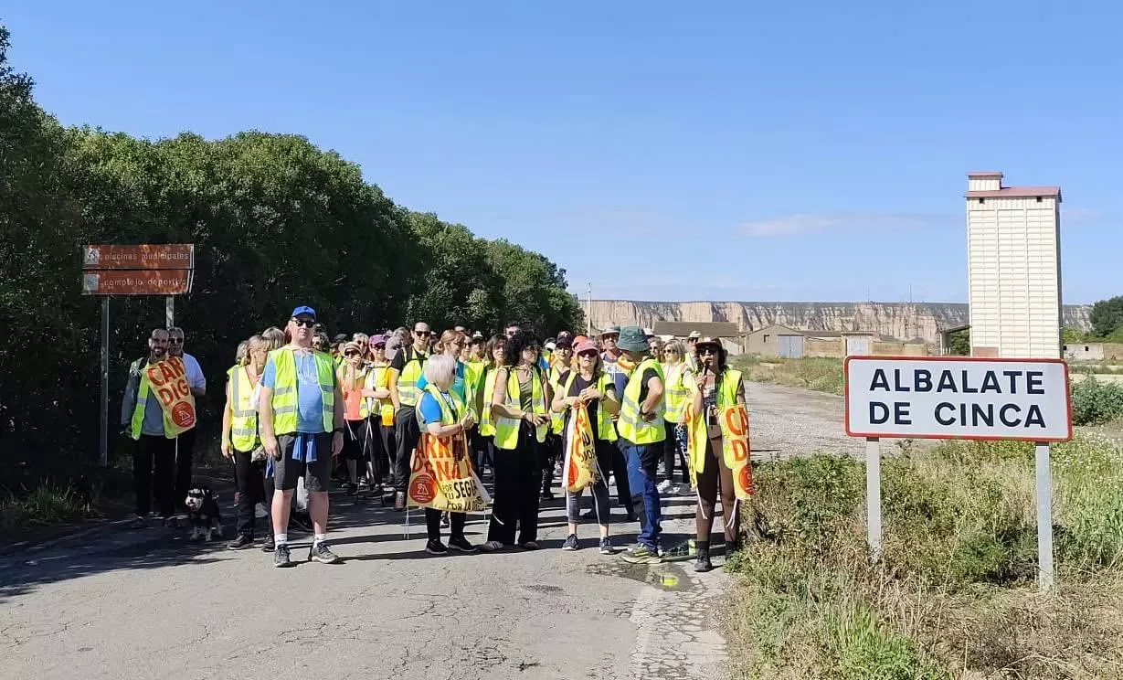 Imágenes de la I Andada Popular por una Carretera A-1239 Albalate de Cinca-Esplús segura
