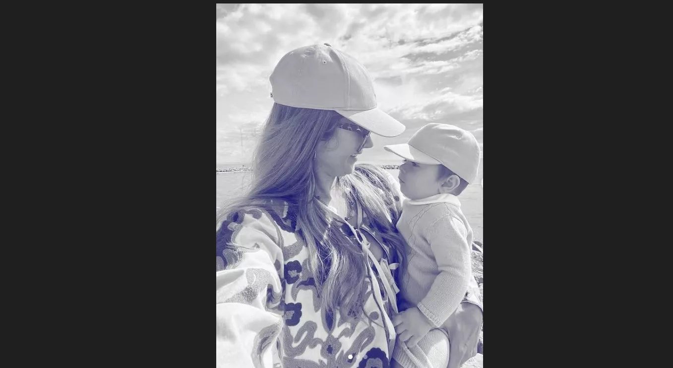 Rebeca Labara con su hijo, Mauro. Foto de su cuenta de Instagram