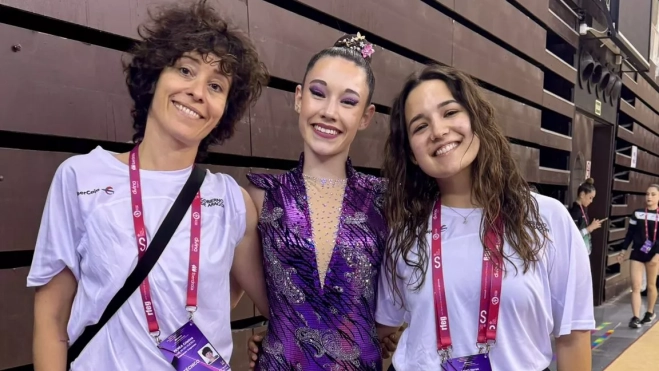 Julia Santi con Cristina Perea y Nerea Abad Julia Santi con Cristina Perea y Nerea Abad