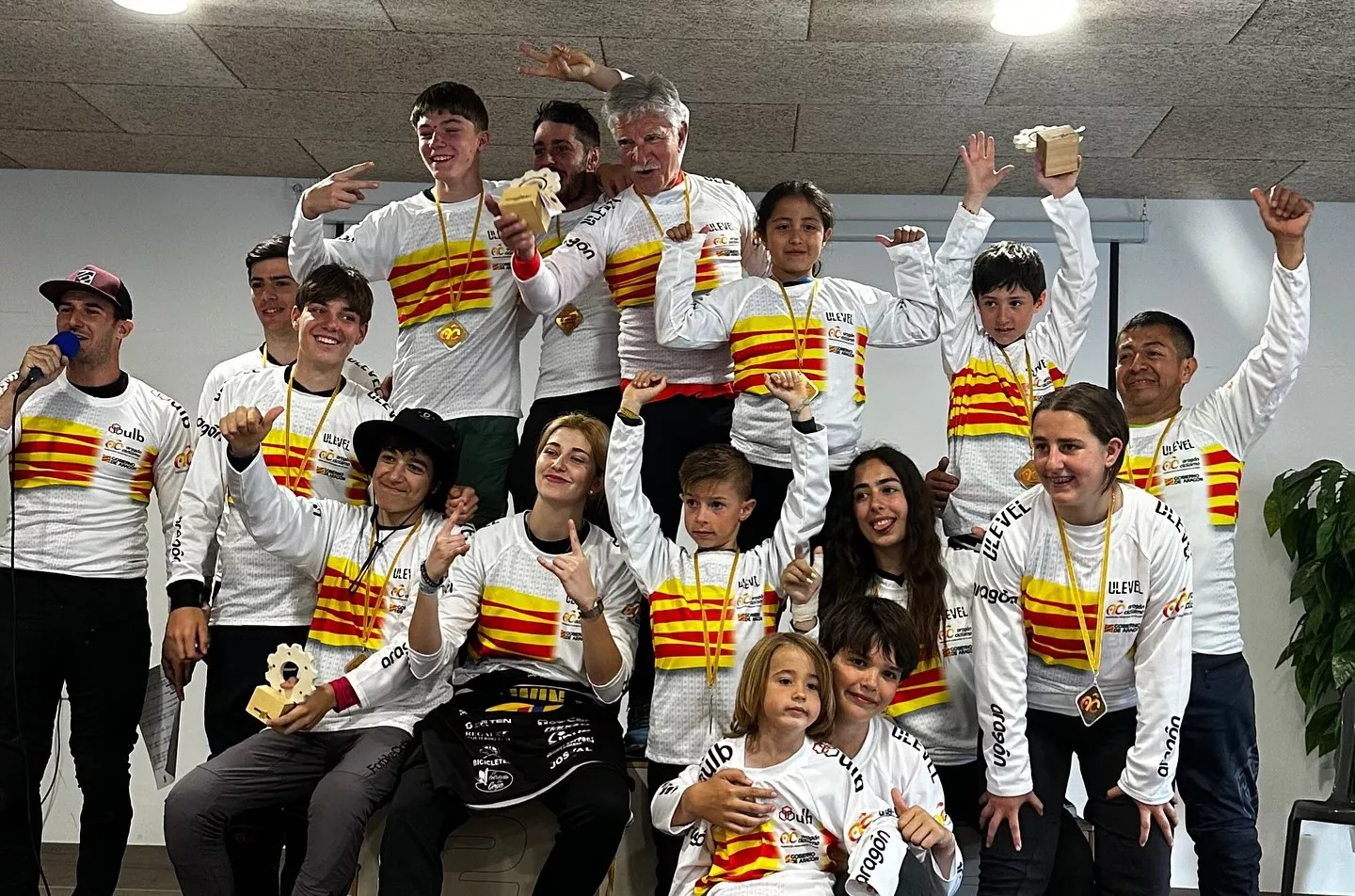 Jon Pardo se corona en Aínsa