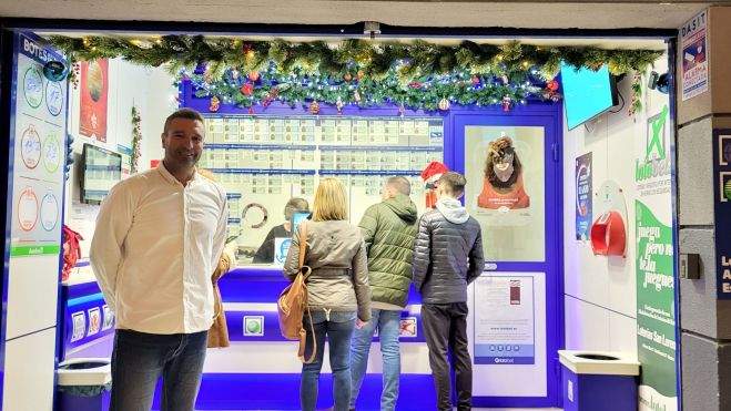 Fernando Alagón, propietario de la Administración número 7 Fernando Alagón, propietario de la Administración número 7