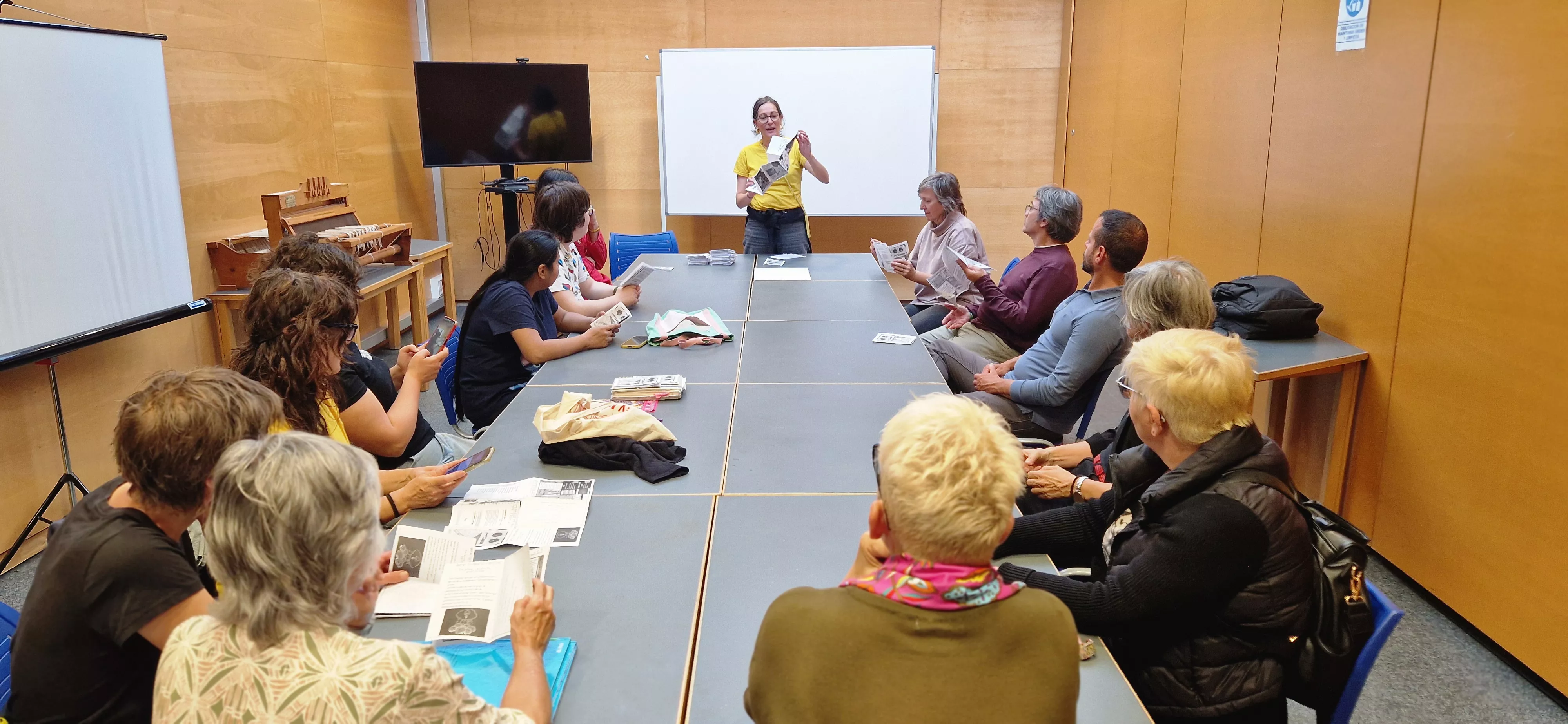 Presentación de Socorro! Fanzine en el 3º Barriofest. Foto Myriam Martínez