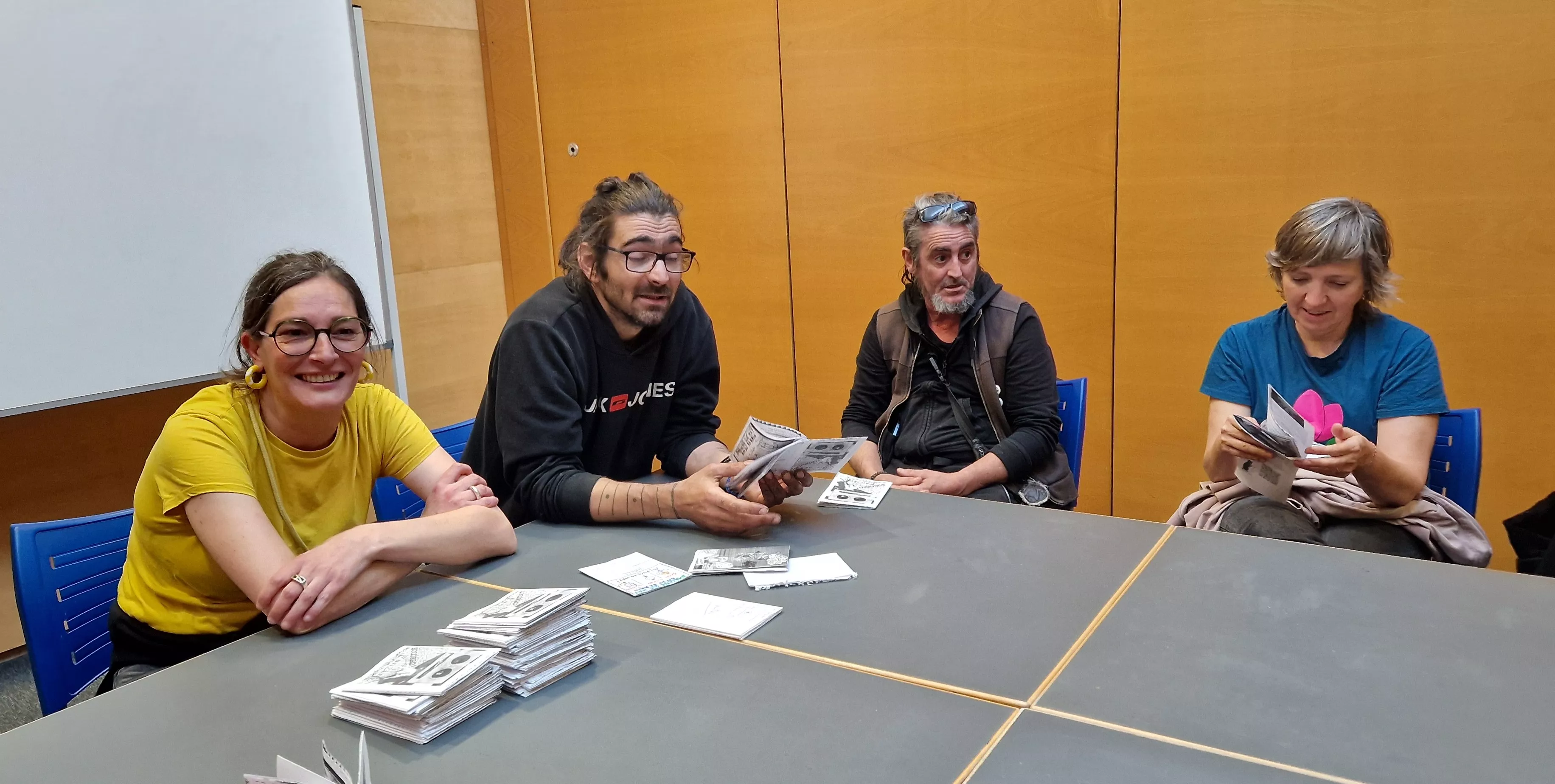 Presentación de Socorro! Fanzine en el 3º Barriofest. Foto Myriam Martínez