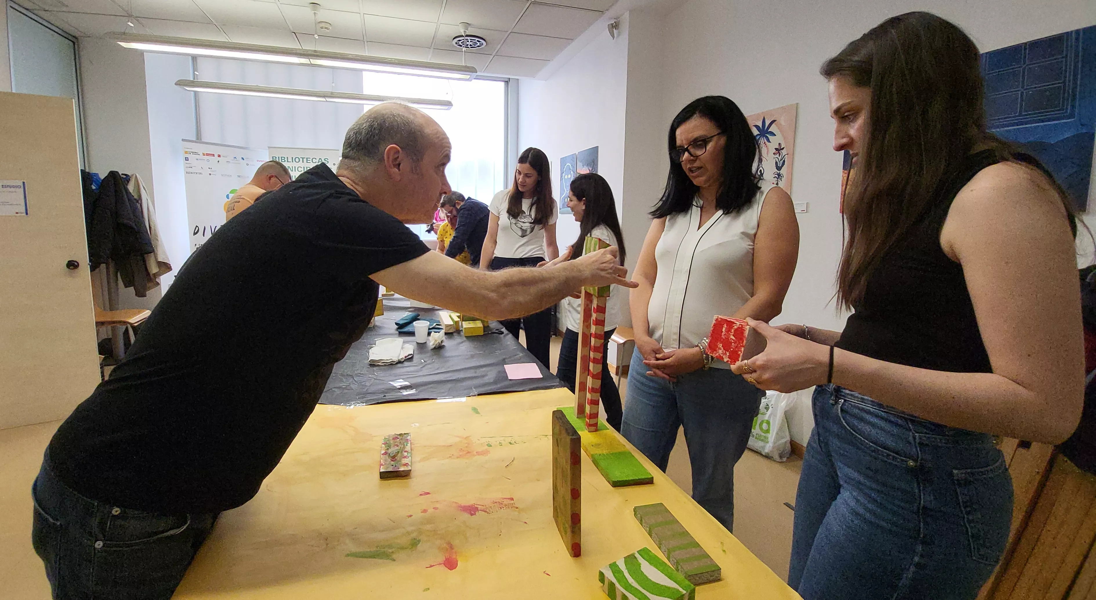 Imagen del taller de Isidro Ferrer en Diversario. Foto Mercedes Manterola