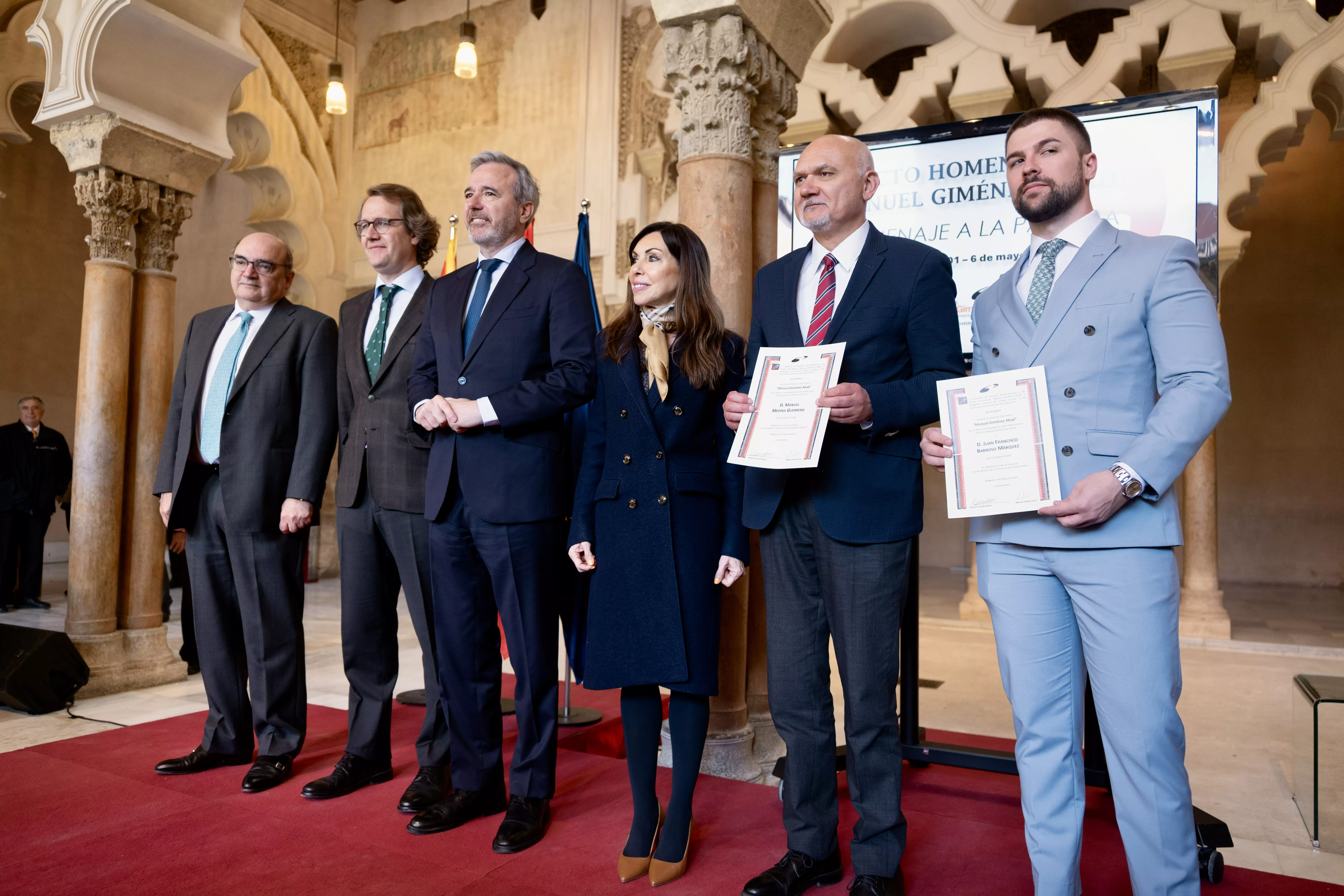 Jorge Azcón, Marta Fernández y Manuel Giménez Larraz en el Homenaje a la Palabra