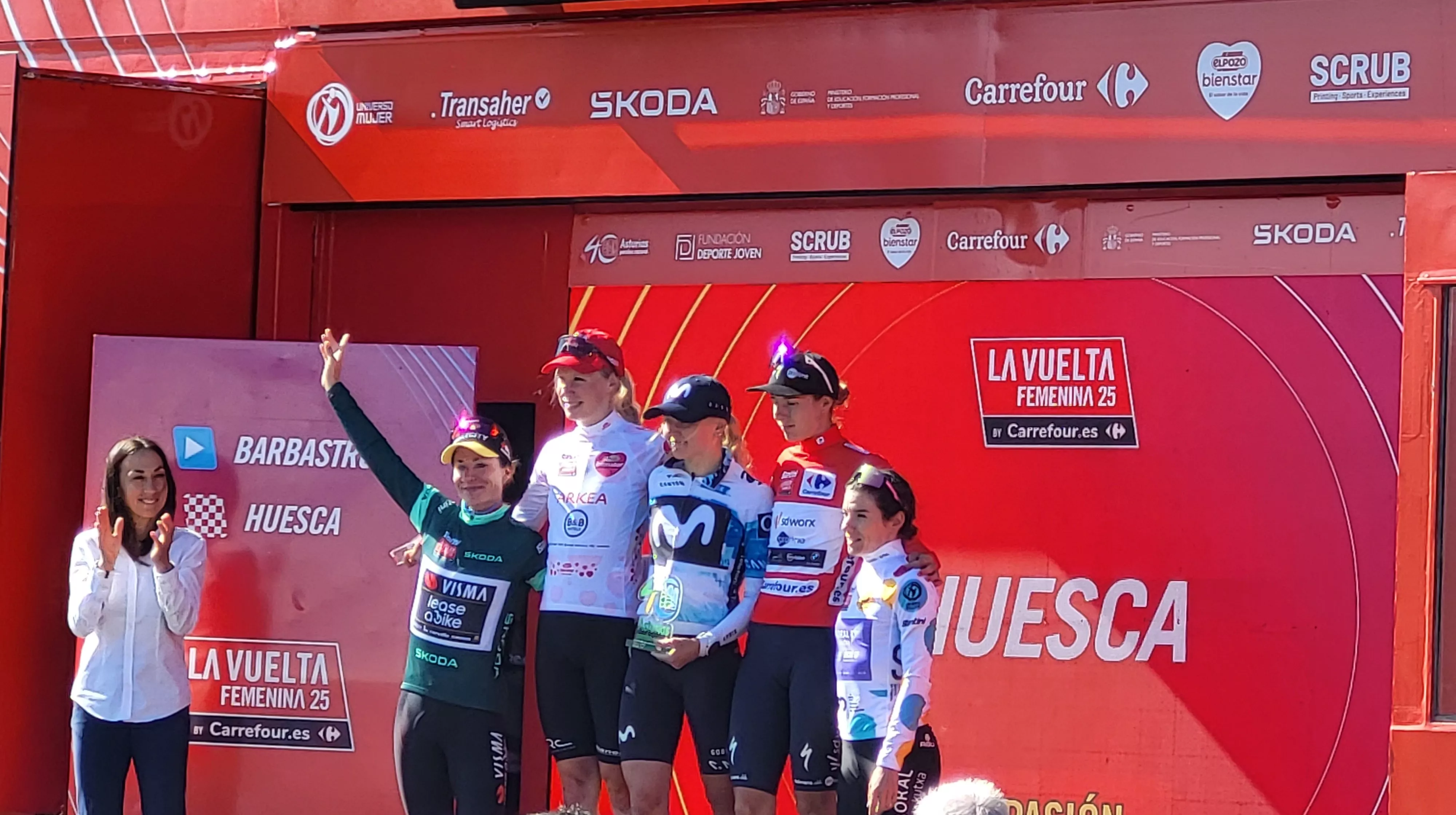 Las líderes tras la jornada de este martes en Huesca. Foto: Adri Mora