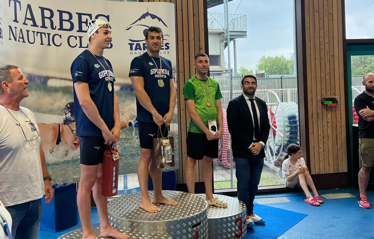 David Val 50 espalda