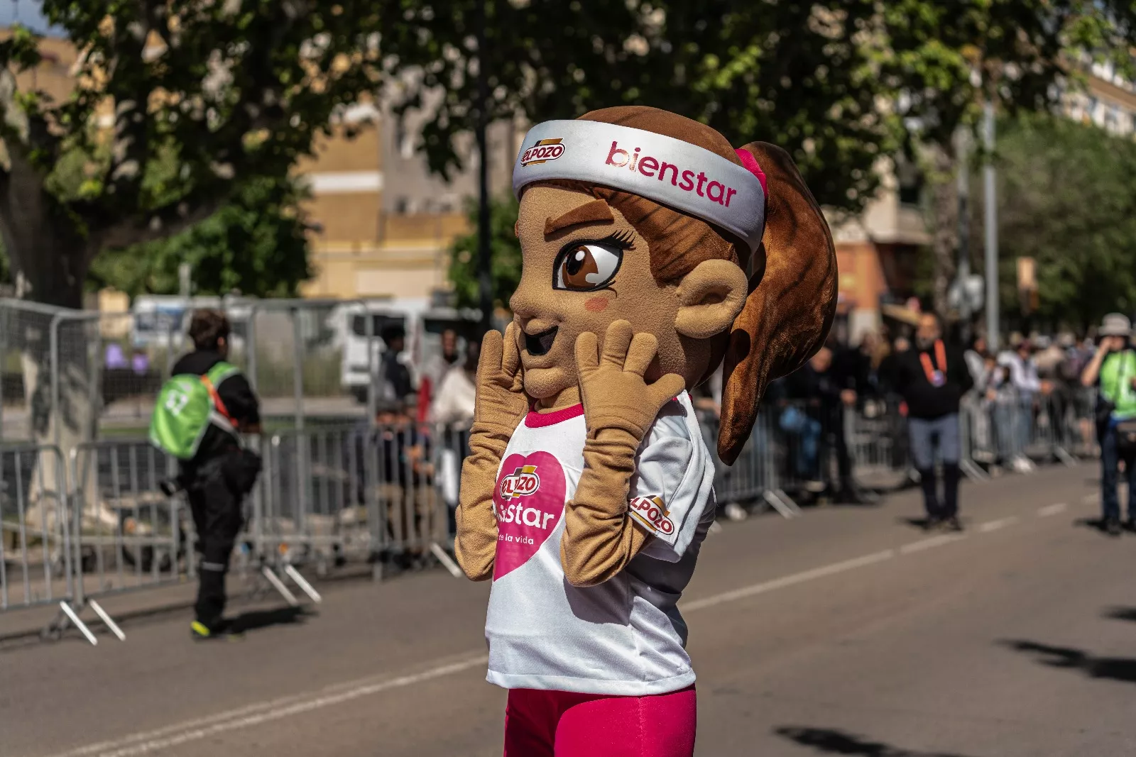 La Vuelta Femenina, en Huesca. Foto: José Antonio Terrón
