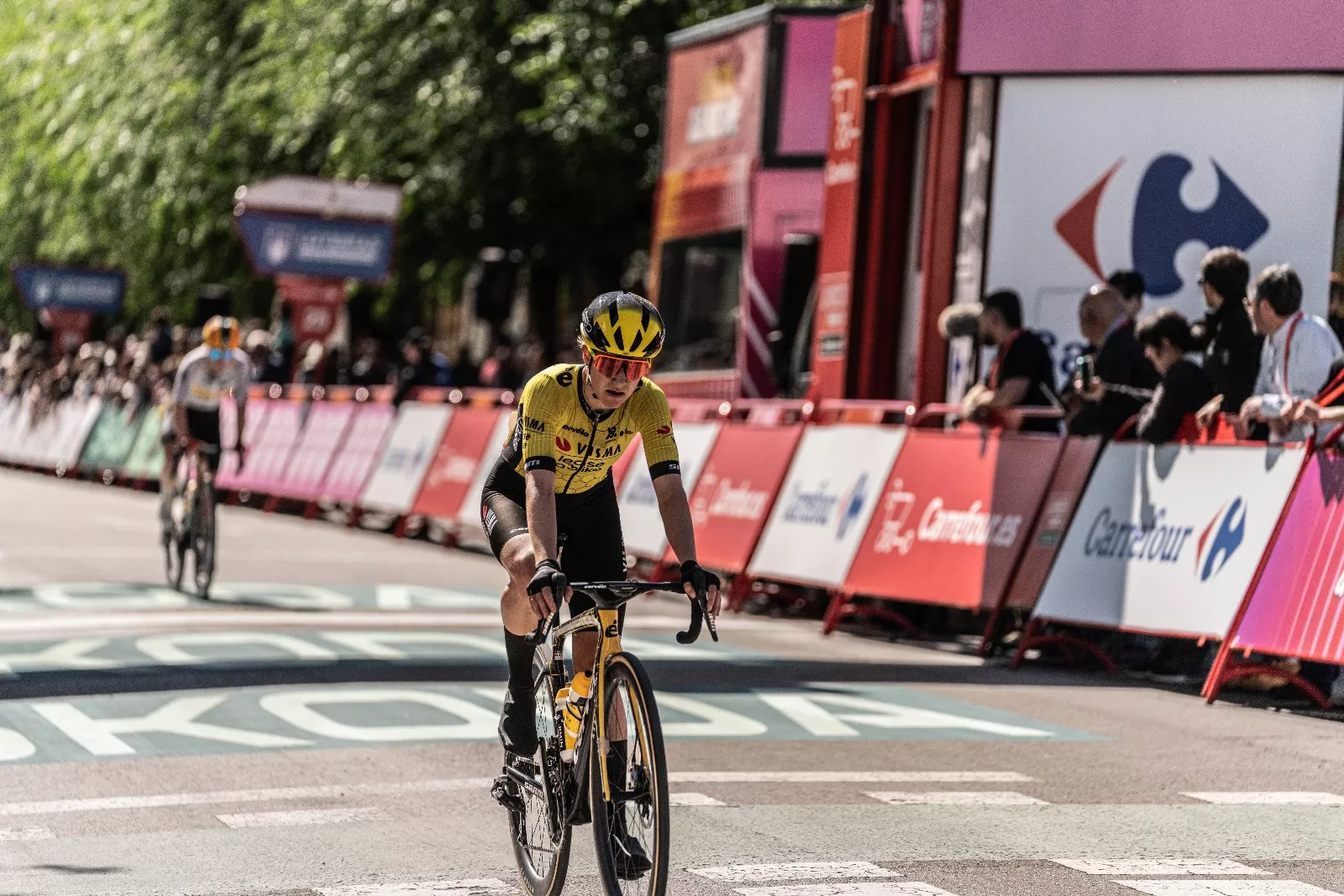 La Vuelta Femenina, en Huesca. Foto: José Antonio Terrón