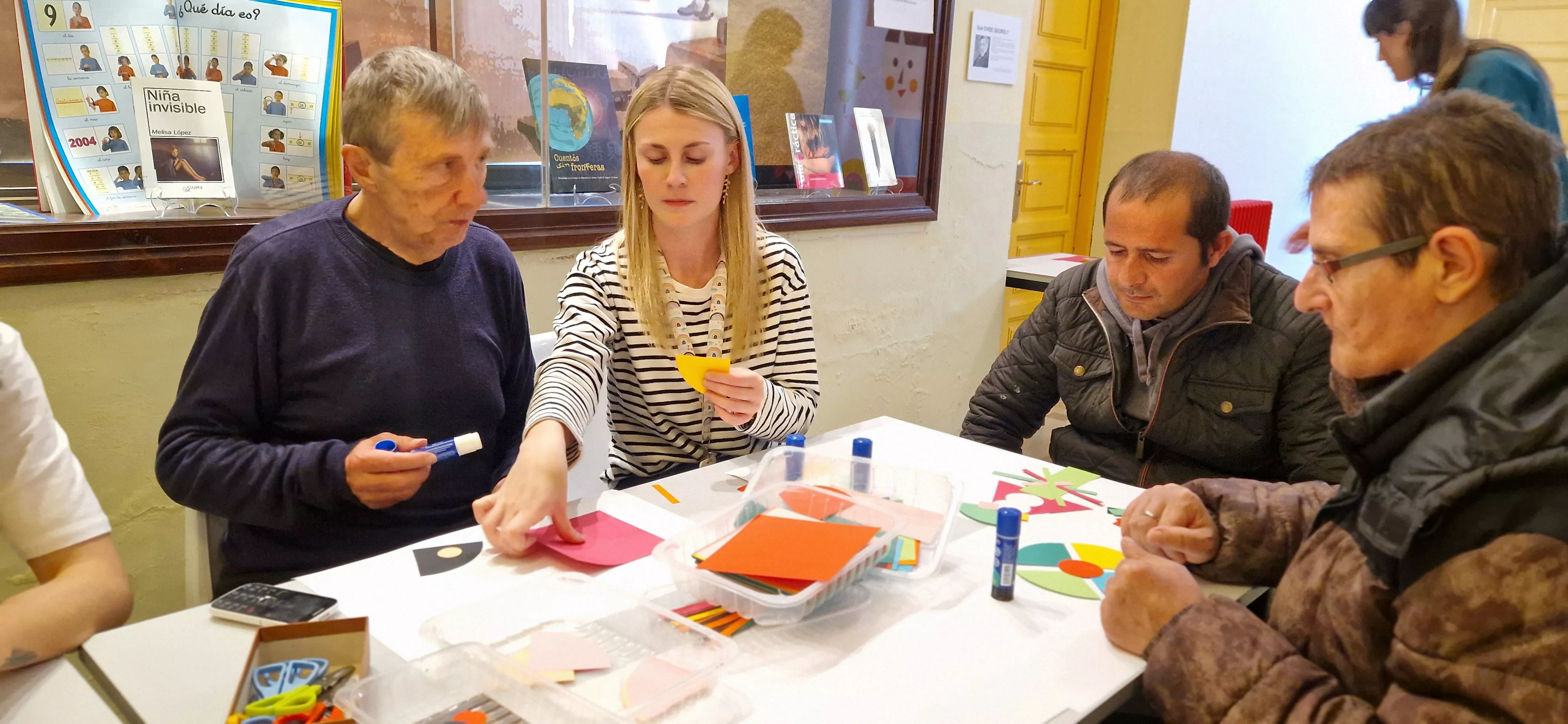 Mural colaborativo de Diversario y Vicky de Sus. Foto Myriam Martínez