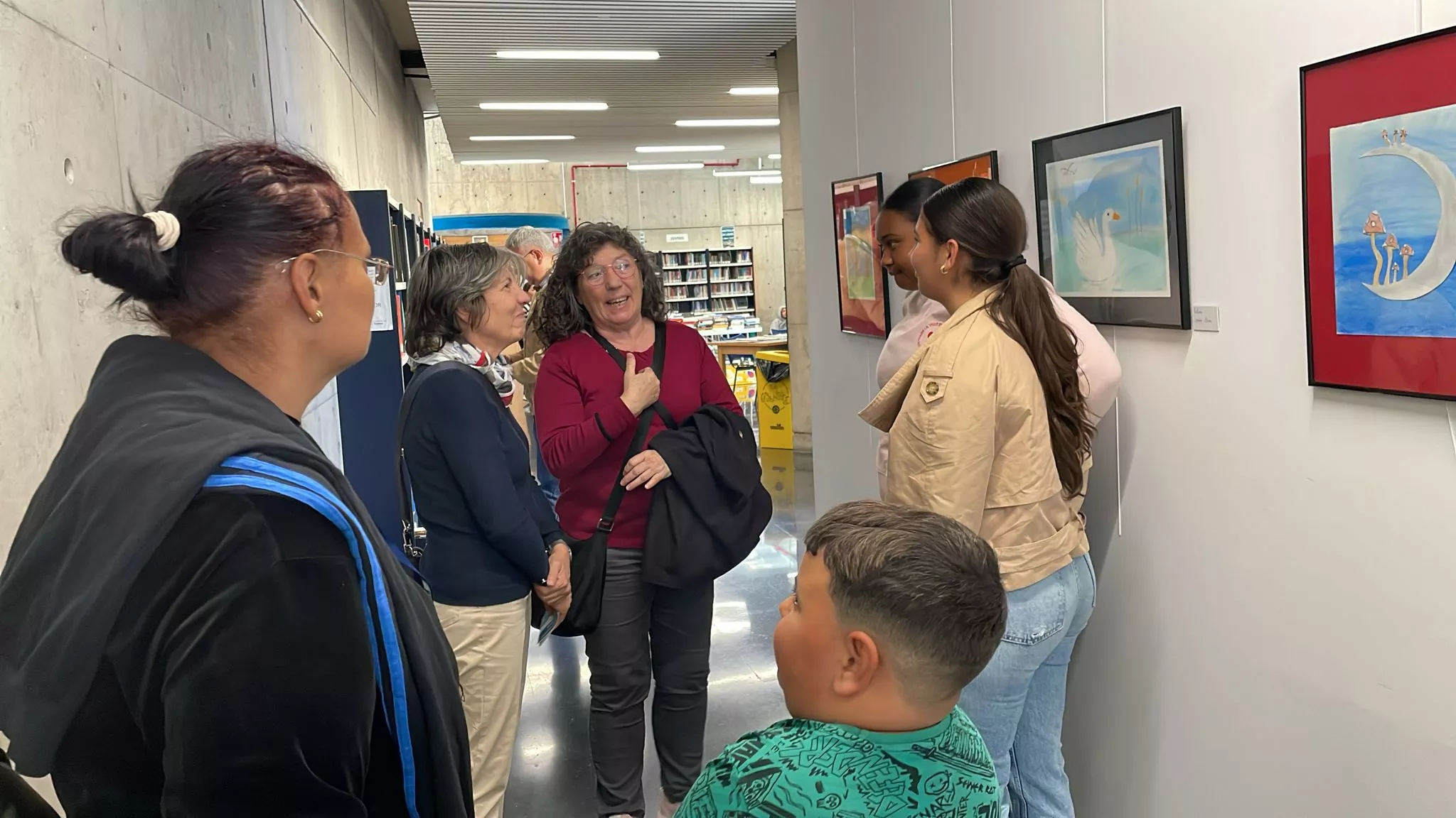 Exposición “Un dibujo, una ilusión” con Pilar Bernad en Barriofest.