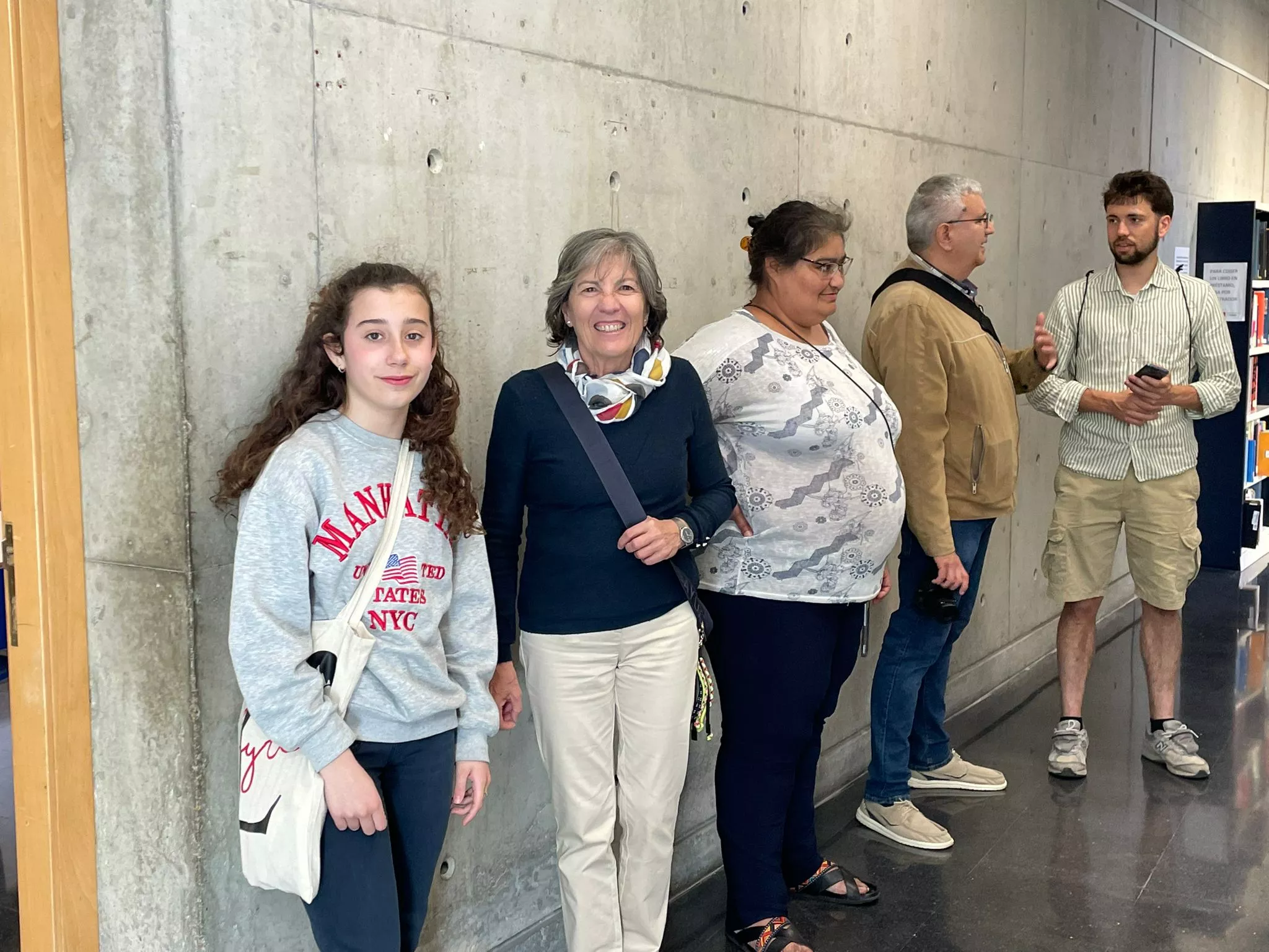 Exposición “Un dibujo, una ilusión” con Pilar Bernad en Barriofest.