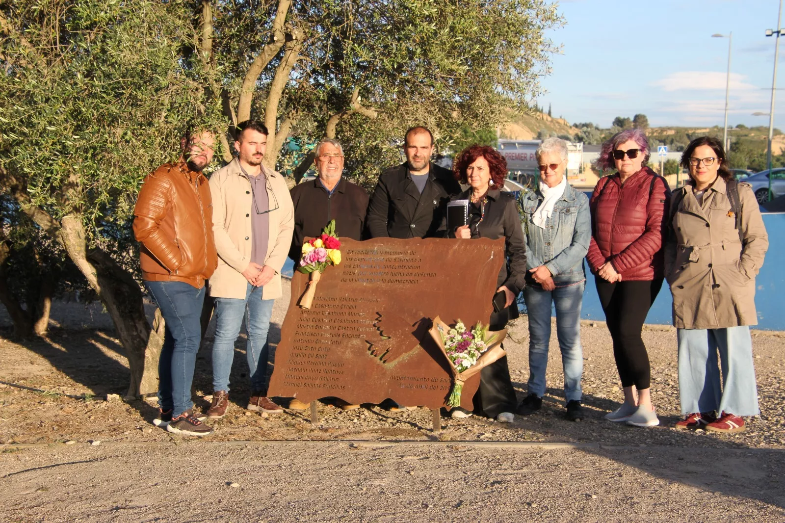 Acto celebrado en Sariñena para recordar a sus deportados a los campos de concentración. Foto Carlos Neofato