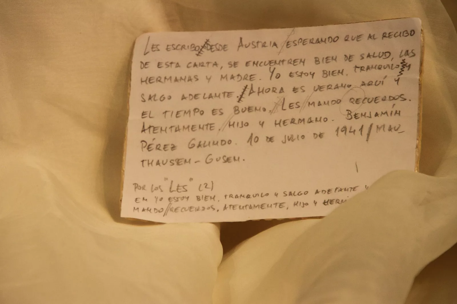 Actuación del grupo universitario En Obras de “Retales y remiendos”. Foto Carlos Neofato