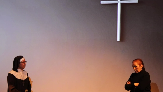 Actuación del grupo universitario En Obras de “Retales y remiendos”. Foto Carlos Neofato Actuación del grupo universitario En Obras de “Retales y remiendos”. Foto Carlos Neofato