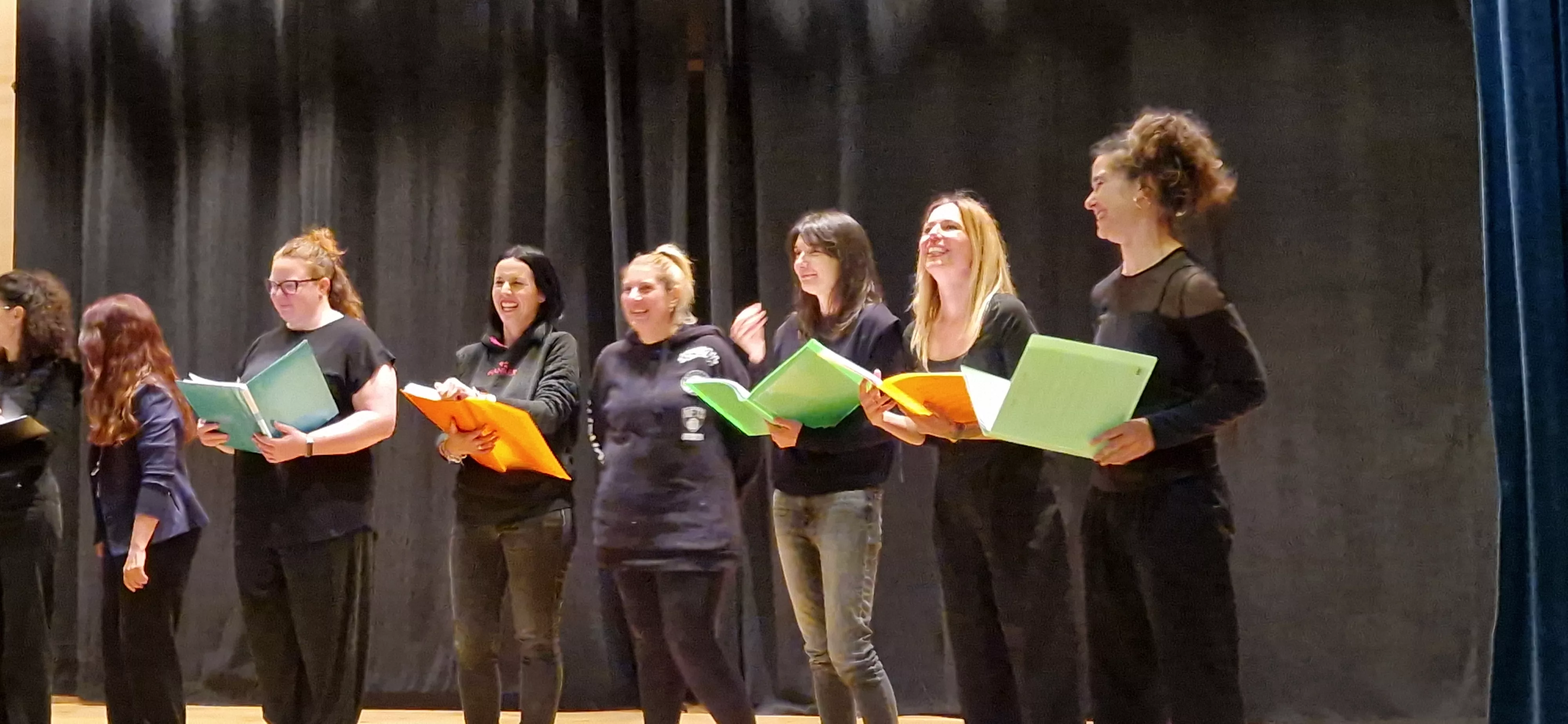 Coro de la Amypa del Colegio El Parque. Foto Myriam Martínez