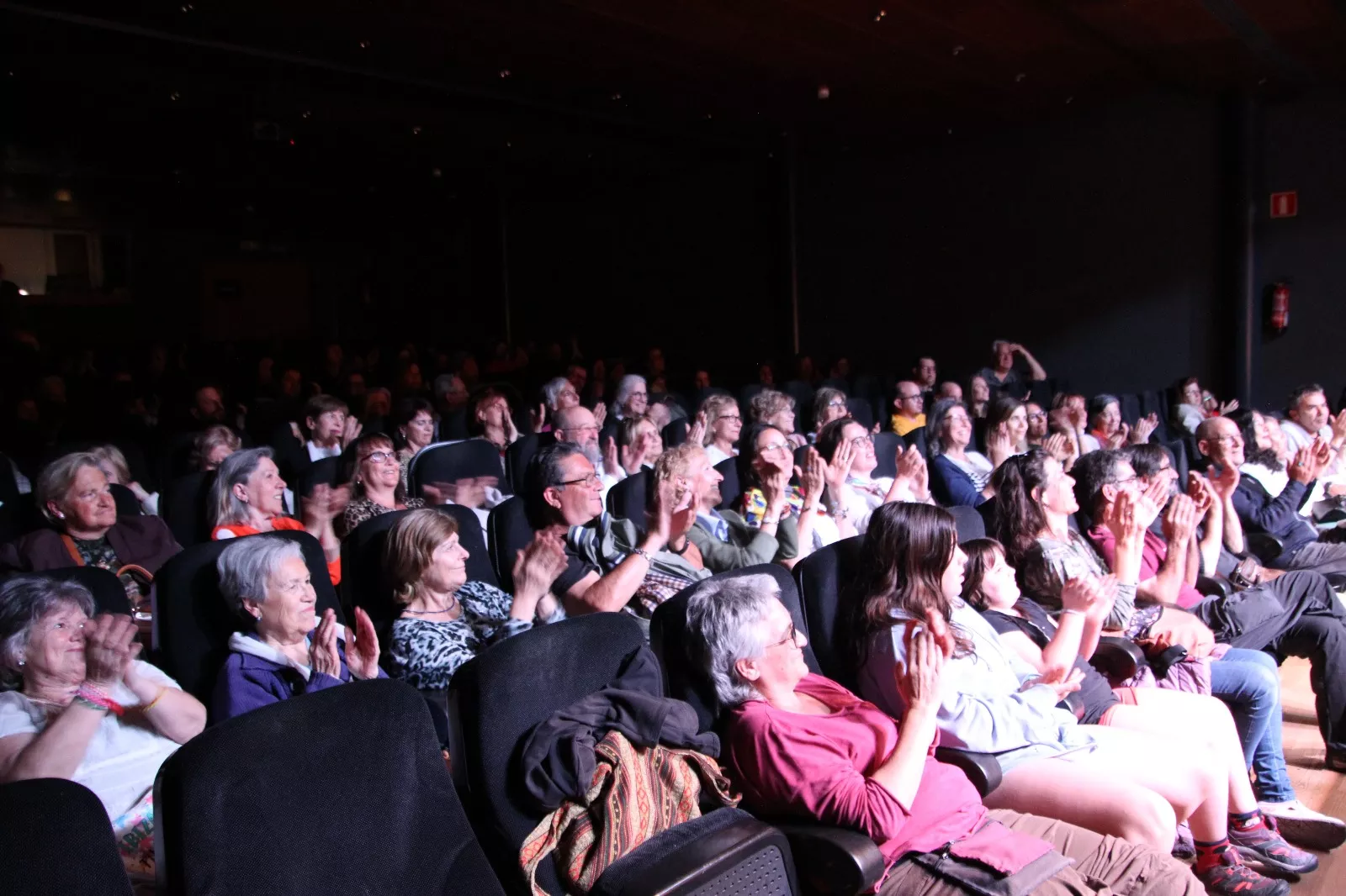 "Fragmentos de una ilusión" del grupo Entre Sombras de Arcadia. Foto Carlos Neofato
