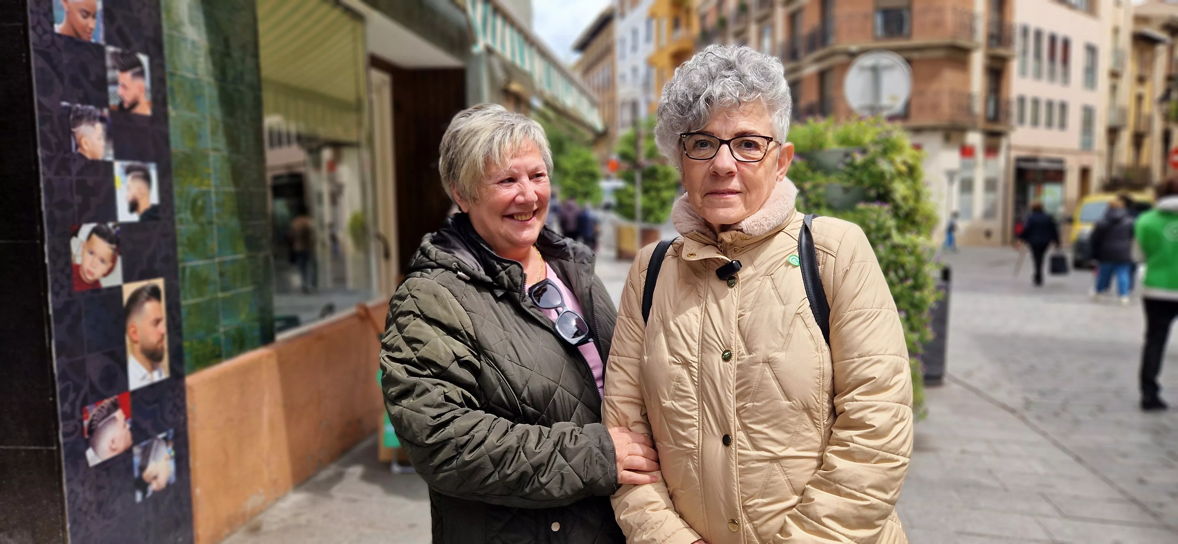 Cuestación de la Asociación Contra el Cáncer en Huesca. Foto Myriam Martínez
