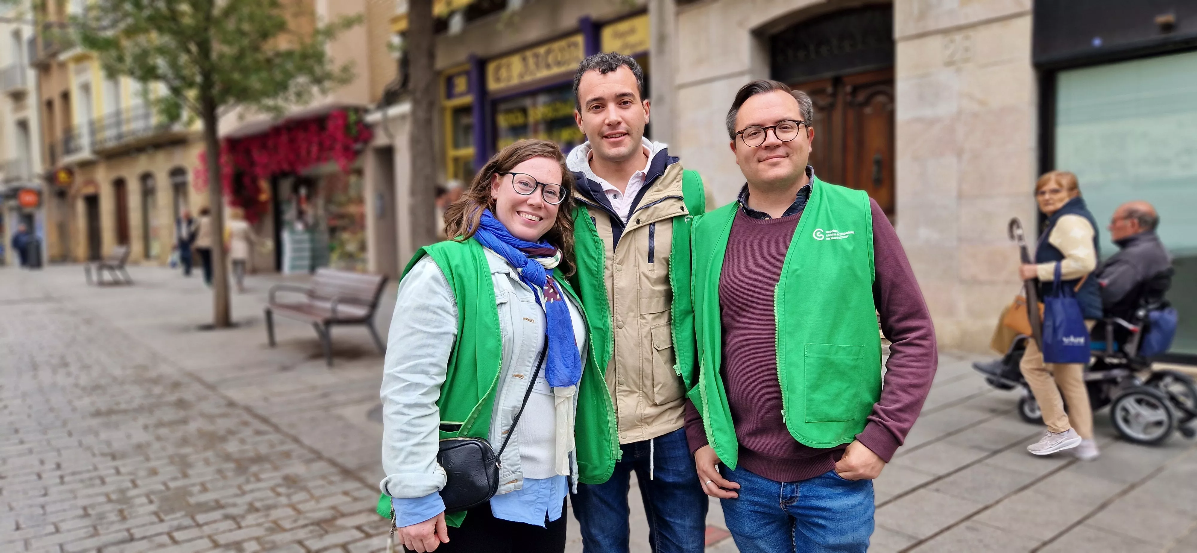 Cuestación de la Asociación Contra el Cáncer en Huesca. Foto Myriam Martínez