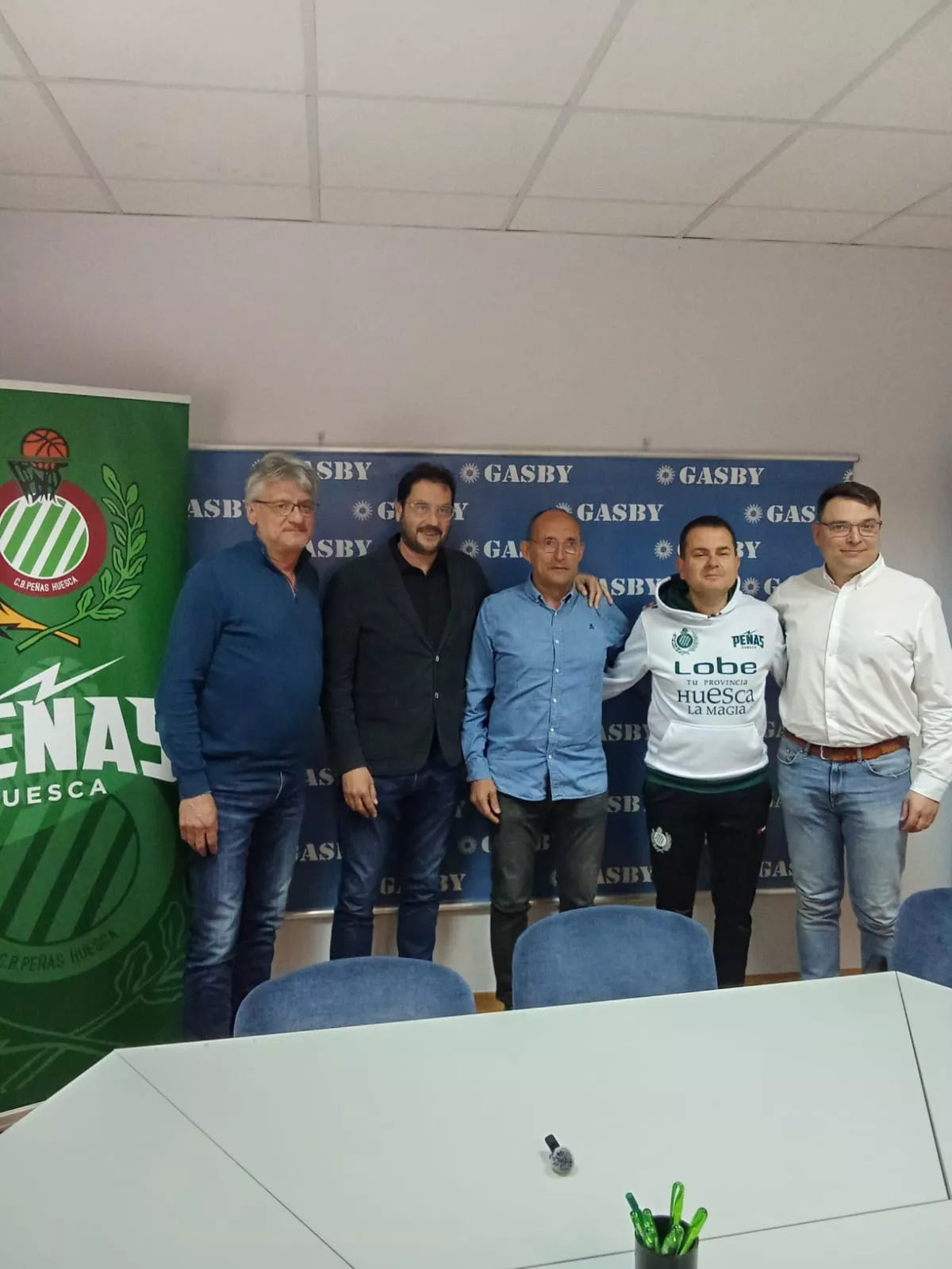 Rafa Sanz con Fernando Lascorz y Eduardo López, por un lado, y Heredia y Monaj por Climagasby