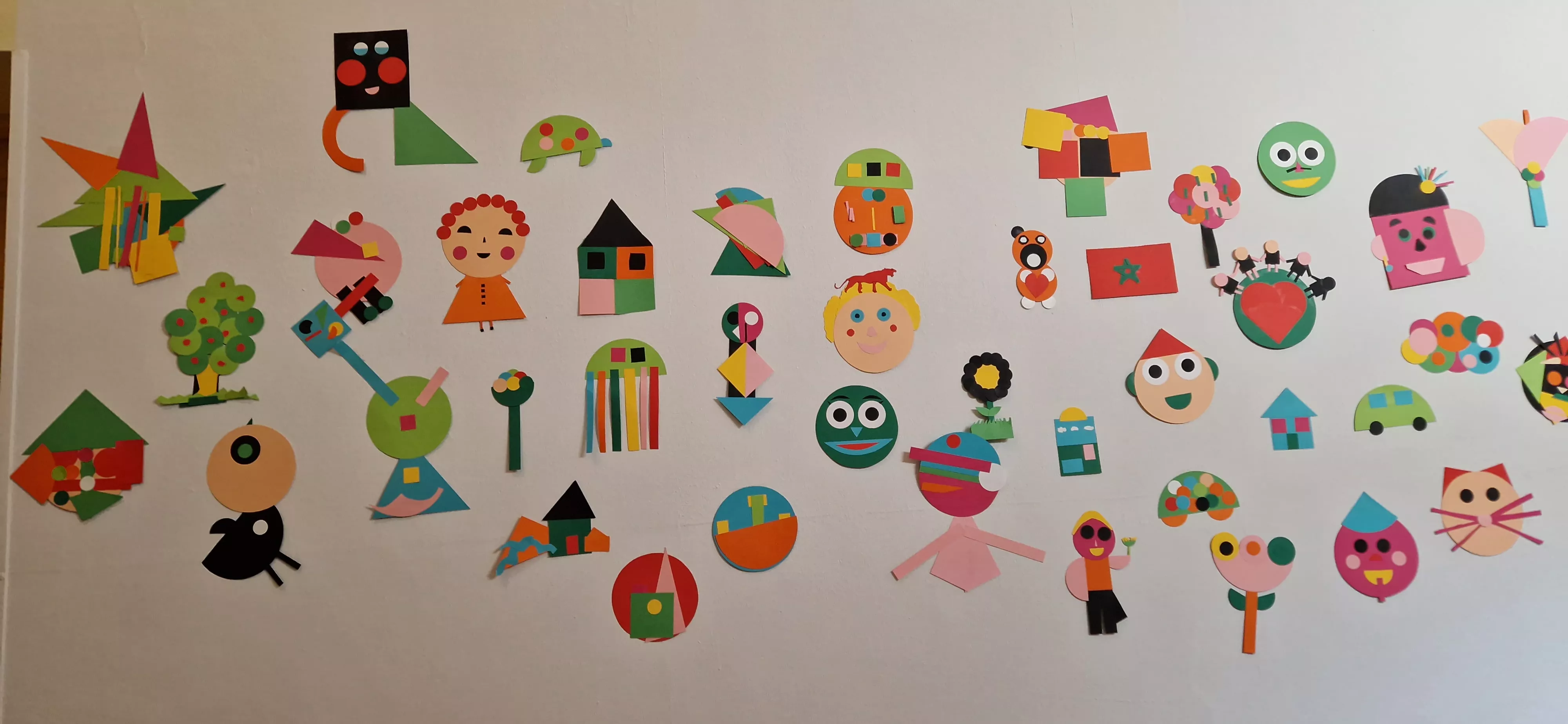  Inauguración del mural colaborativo de Diversario 2025 dirigido por Vicky de Sus. Foto Myriam Martínez