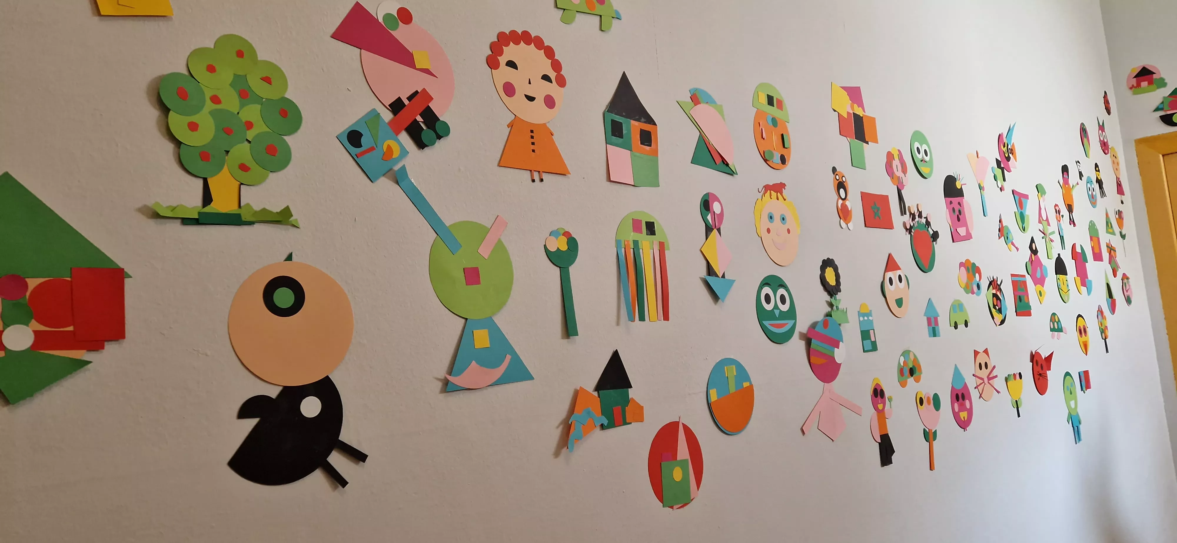  Inauguración del mural colaborativo de Diversario 2025 dirigido por Vicky de Sus. Foto Myriam Martínez