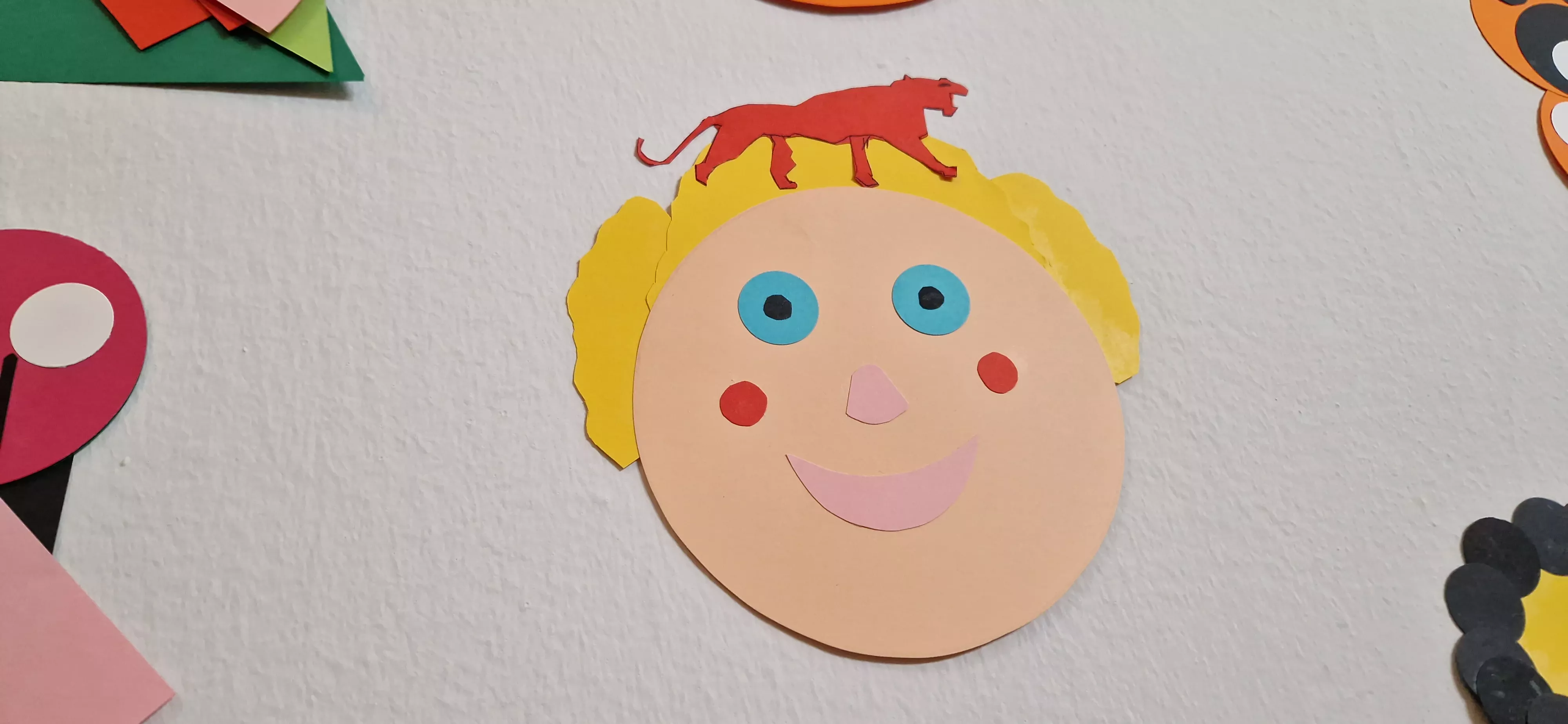  Inauguración del mural colaborativo de Diversario 2025 dirigido por Vicky de Sus. Foto Myriam Martínez