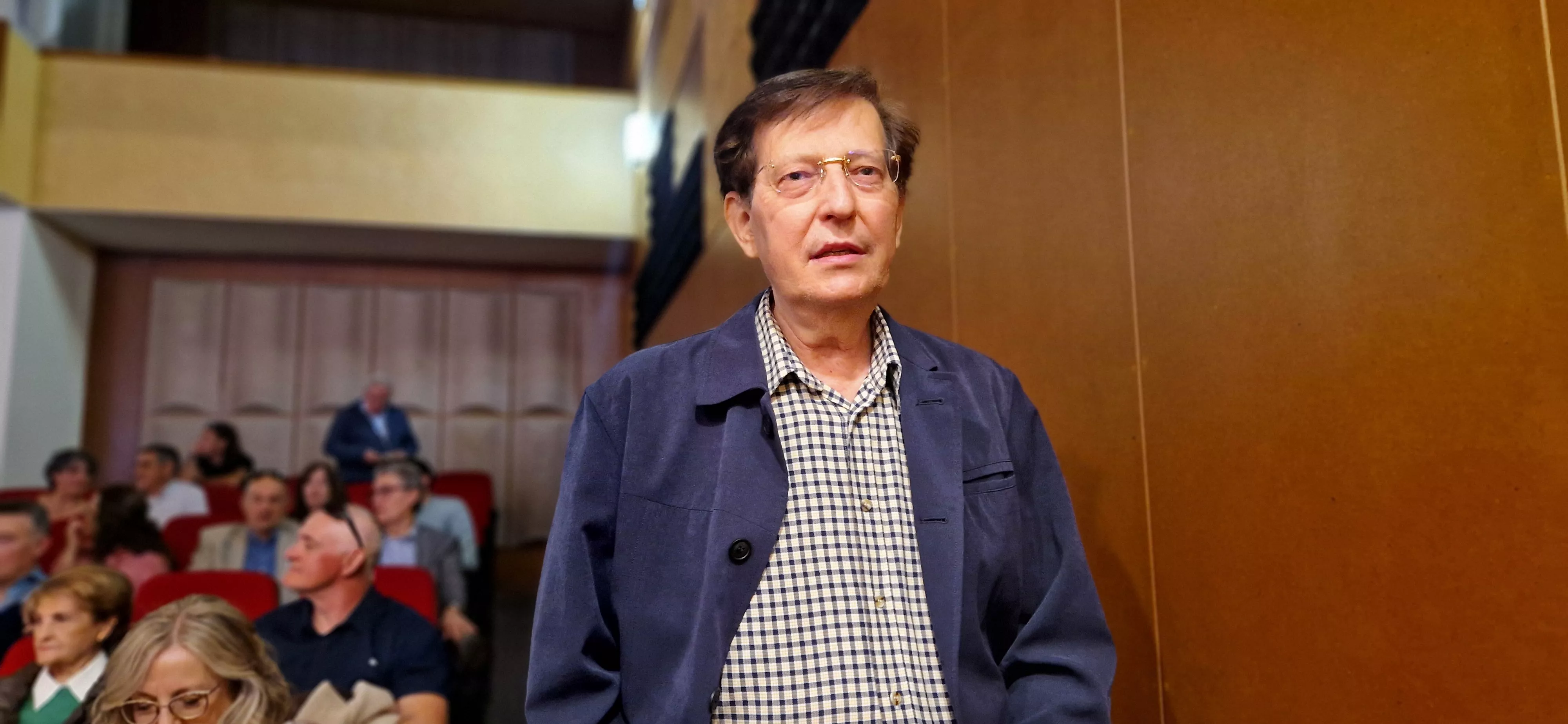 Homenaje a 81 maestros jubilados de la provincia de Huesca. Foto Myriam Martínez