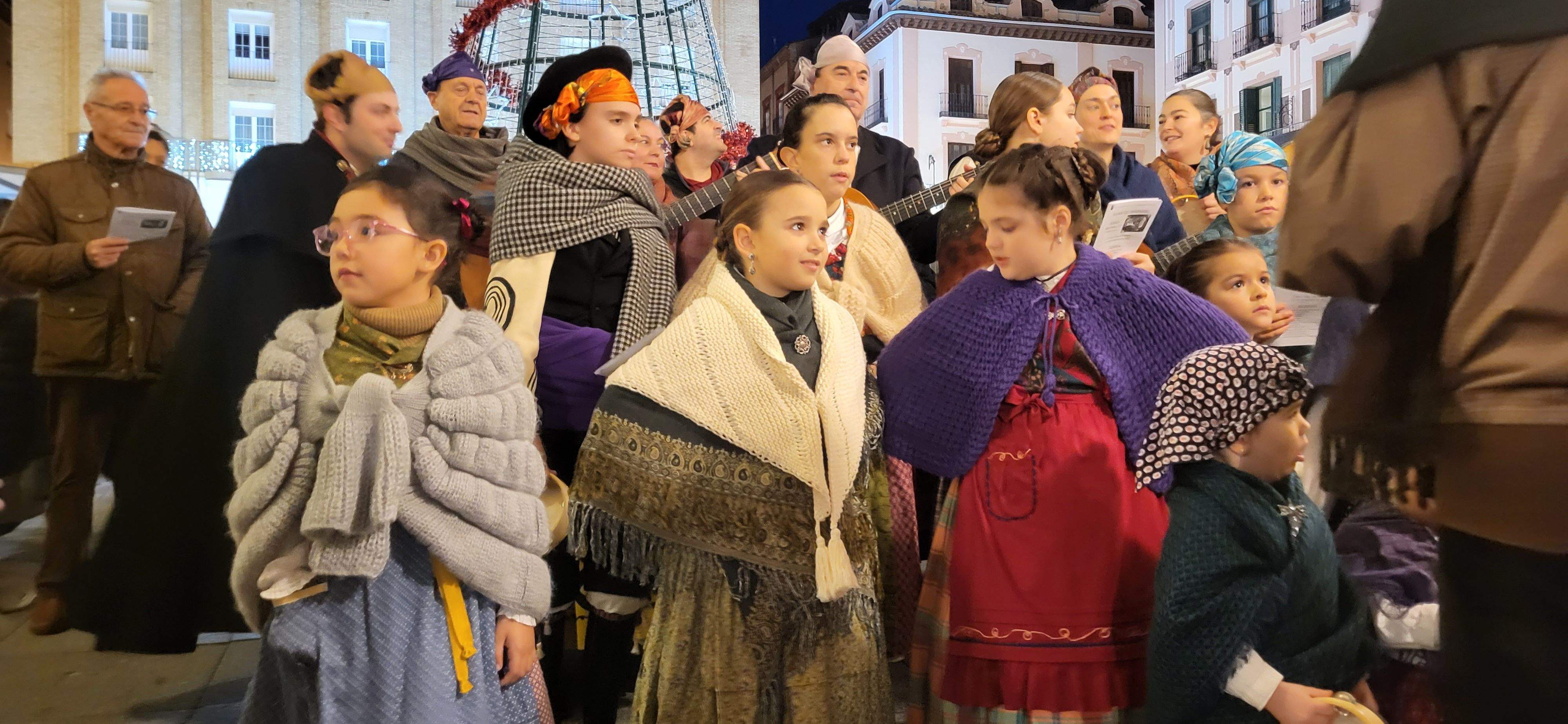 Imágenes de la Ronda Aguinaldo de Huesca. Foto Myriam Martínez 