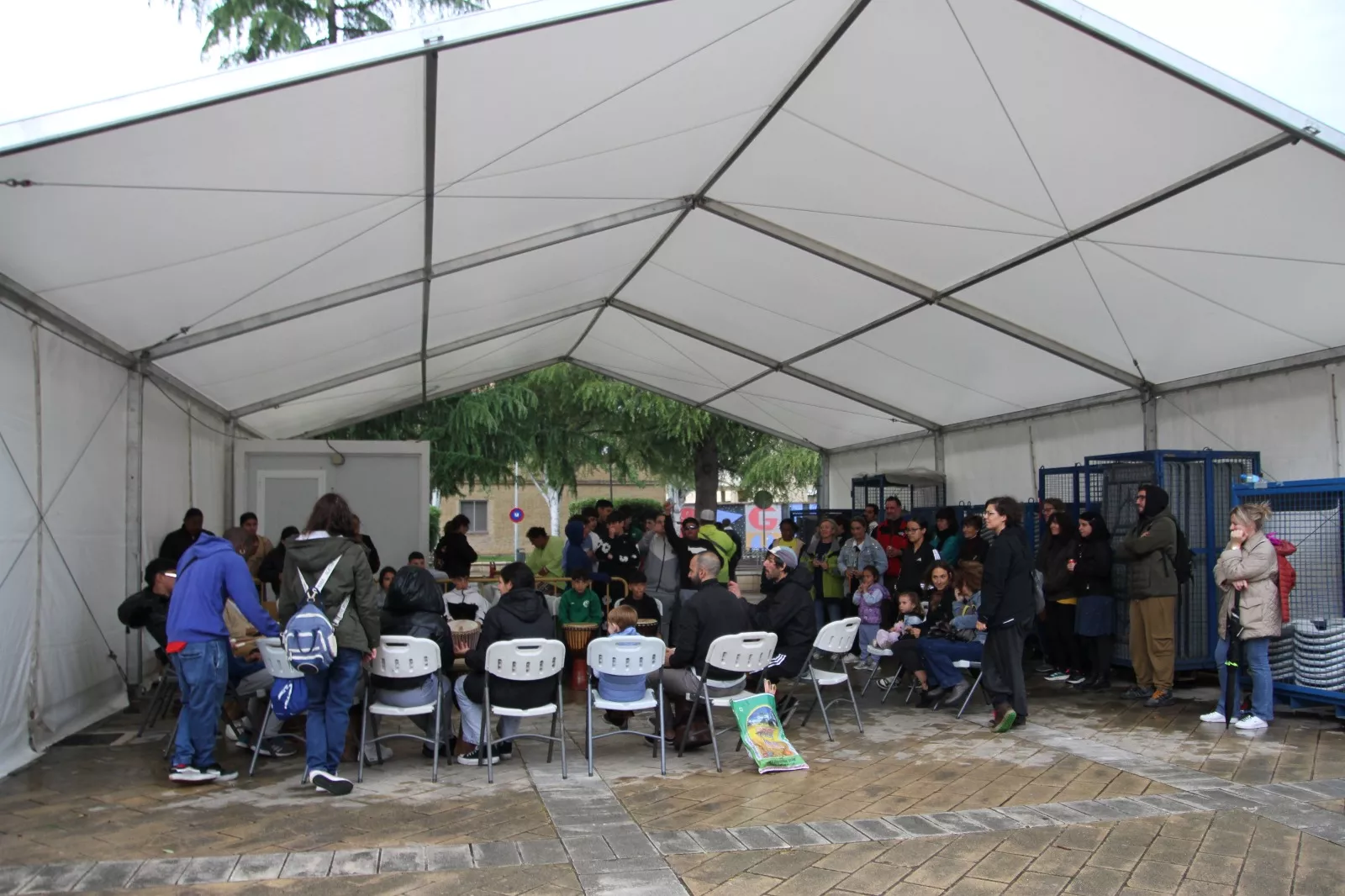 Sonidos africanos en Barriofest 2025. Foto Carlos Neofato