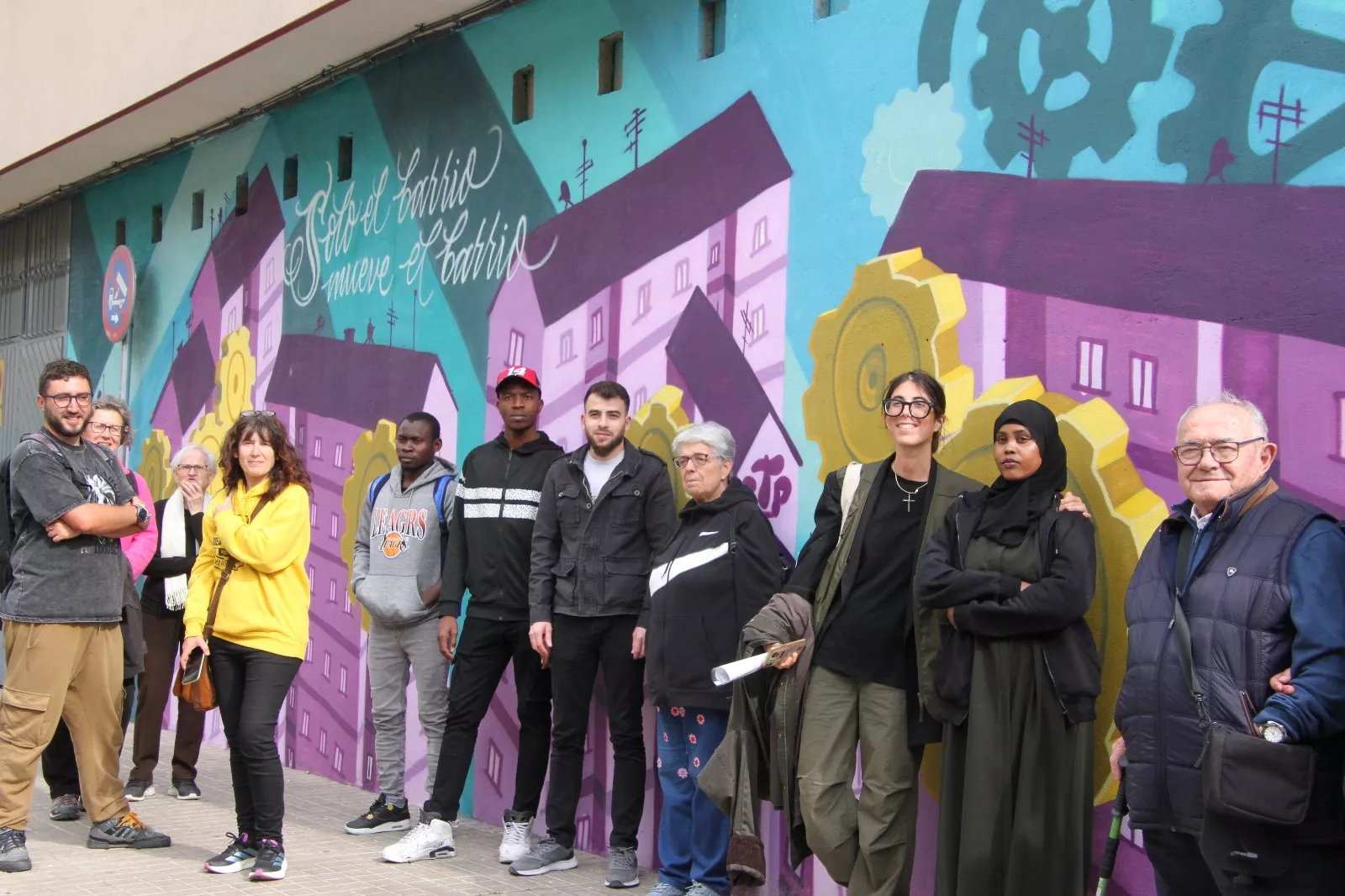 Visita a los murales del Barrio del Perpetuo Socorro en Barriofest 2025. Foto Carlos Neofato Visita a los murales del Barrio del Perpetuo Socorro en Barriofest 2025. Foto Carlos Neofato