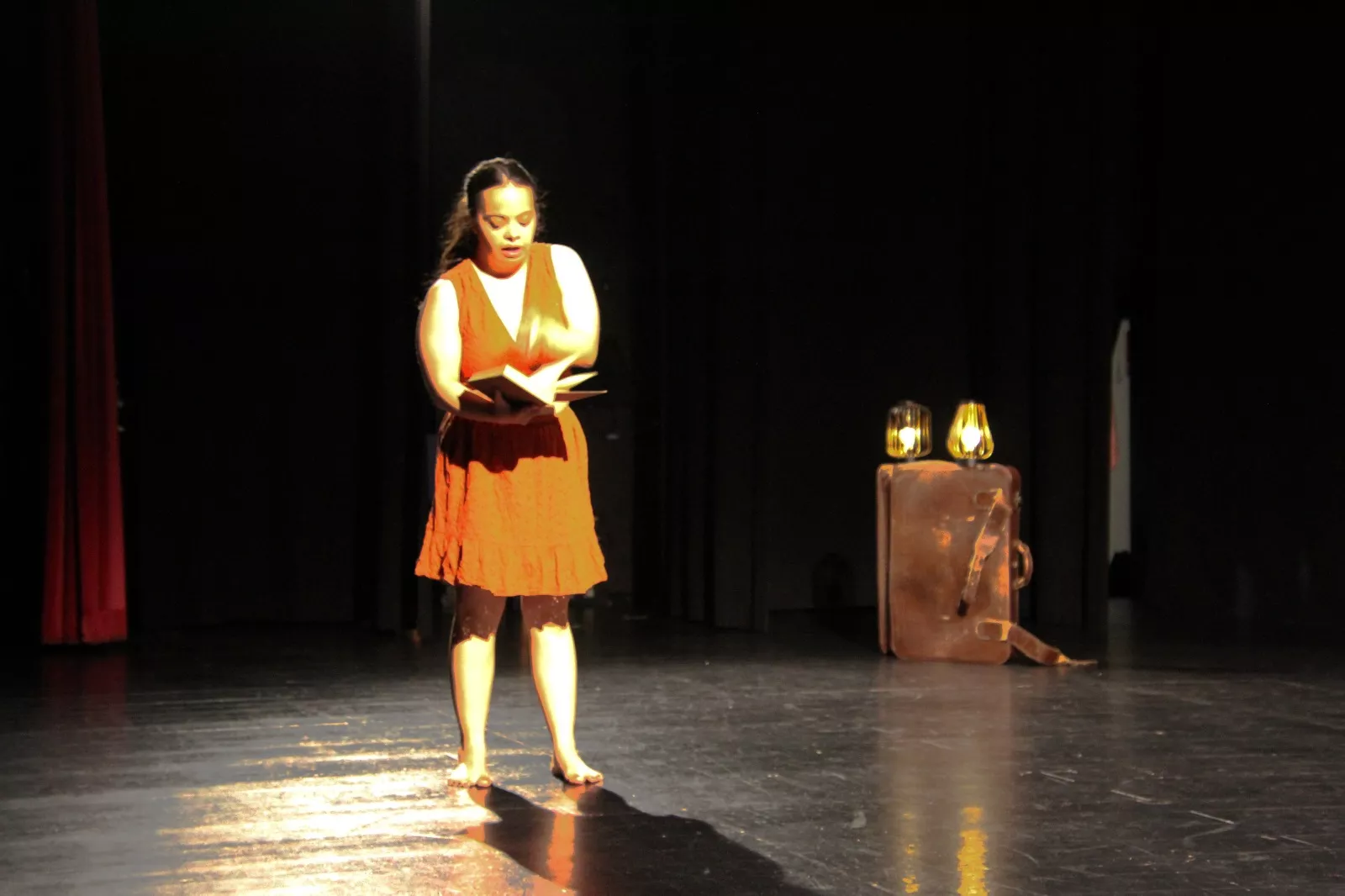 Danza contemporánea en Diversario 2025 con Dan Zass. Foto Carlos Neofato