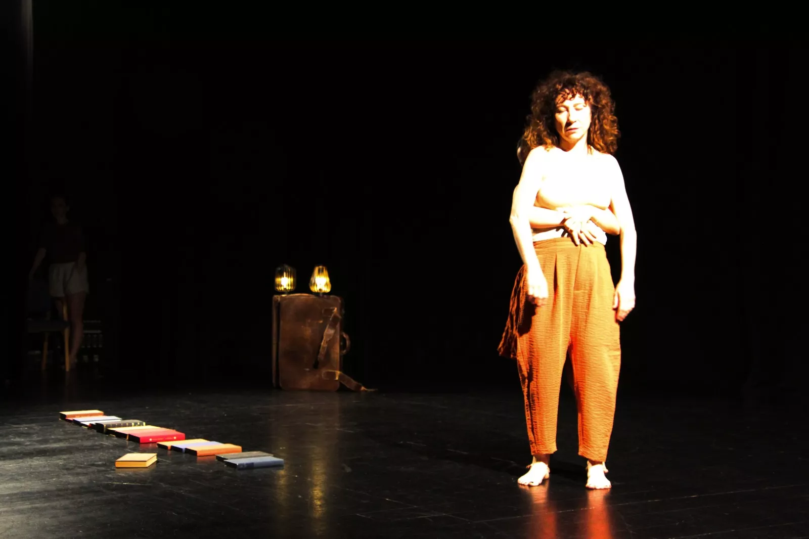 Danza contemporánea en Diversario 2025 con Dan Zass. Foto Carlos Neofato