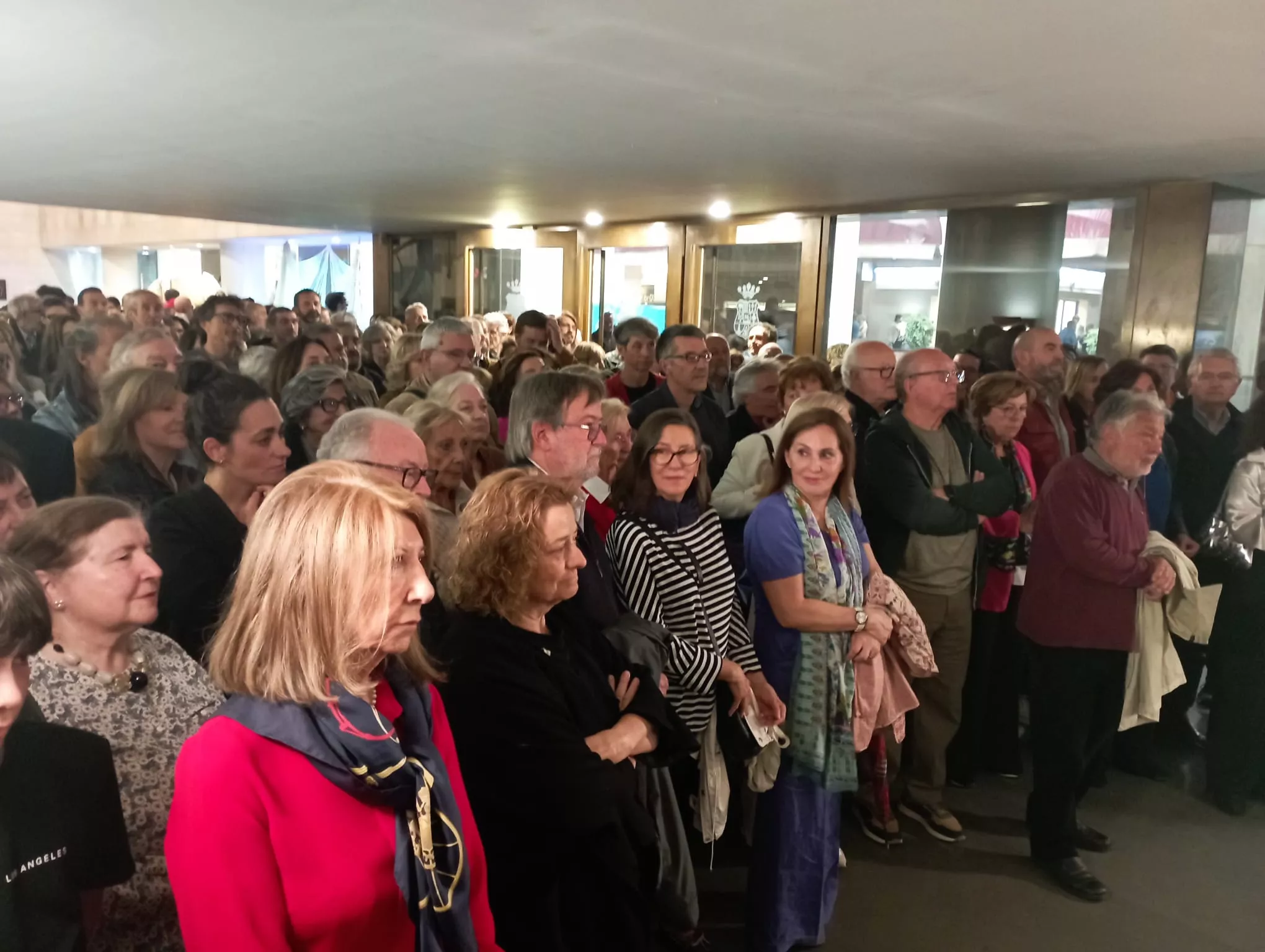 Inauguración de la exposición "Viaje de ida y vuelta" de Carrera Blecua. Foto María José Santolaria