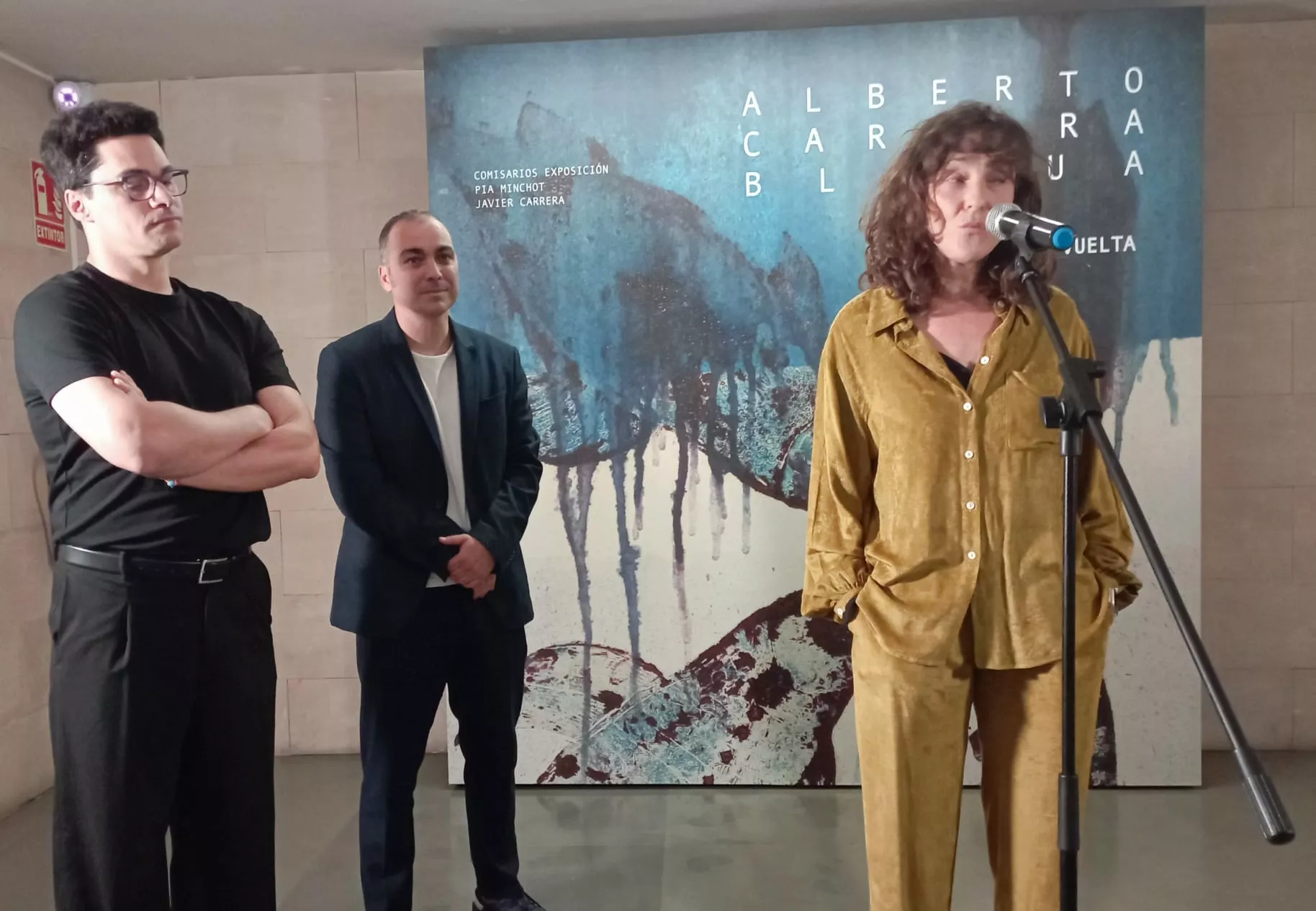 Inauguración de la exposición "Viaje de ida y vuelta" de Carrera Blecua. Foto María José Santolaria