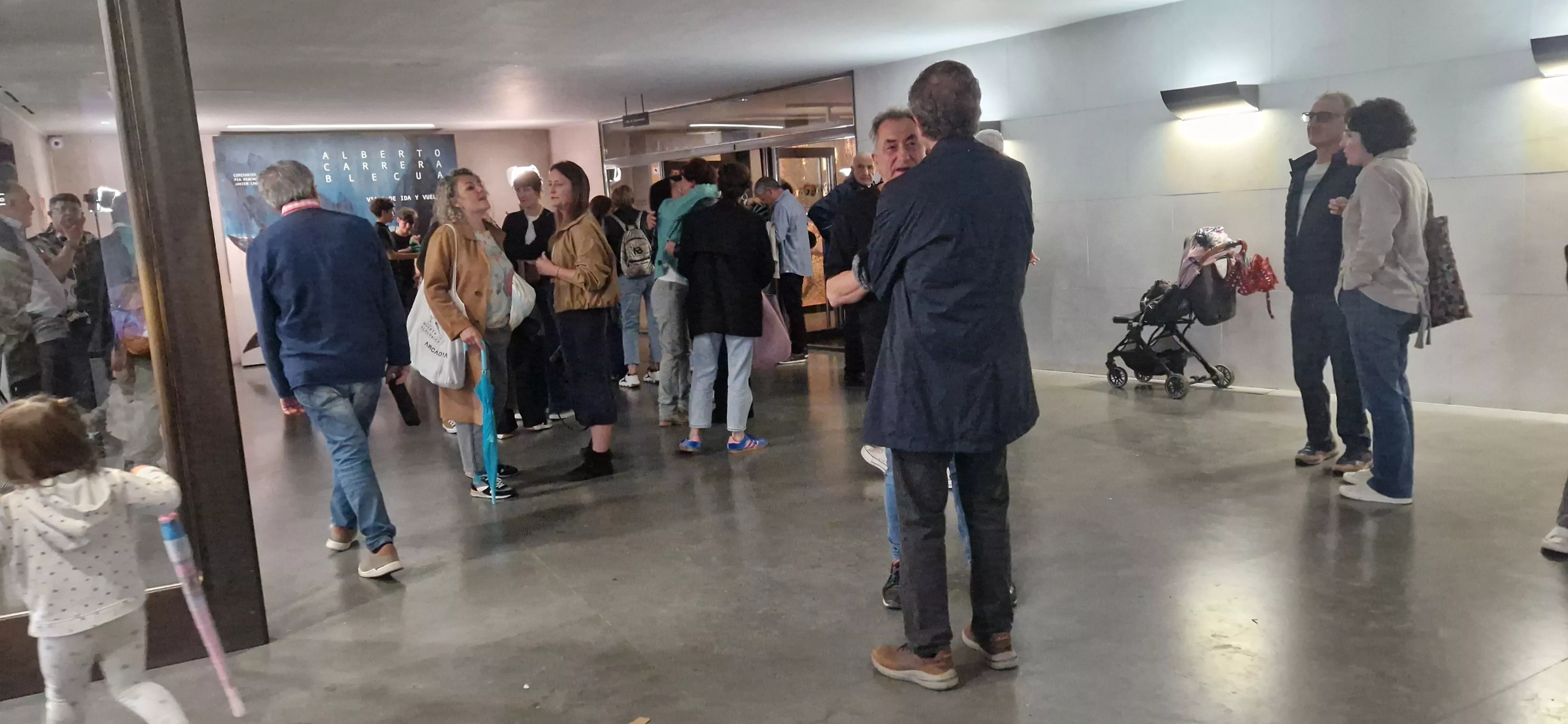 Inauguración de la exposición "Viaje de ida y vuelta" de Carrera Blecua. Foto Myriam Martínez