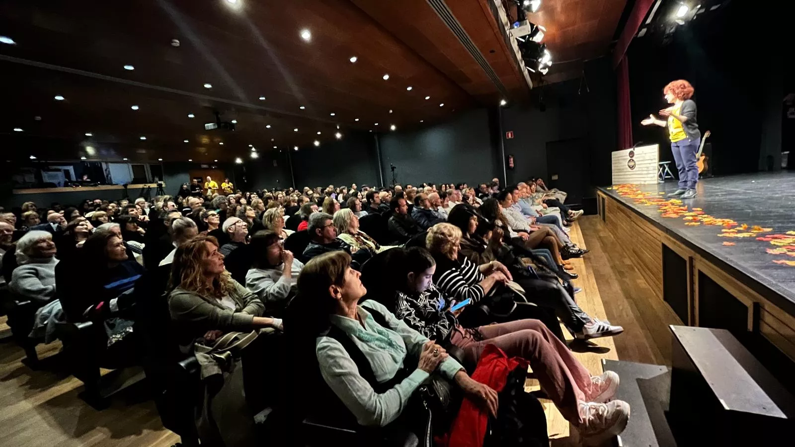 Representación de 'Prismas' de Habana Teatro y Josan Rodríguez. Foto Mercedes Manterola