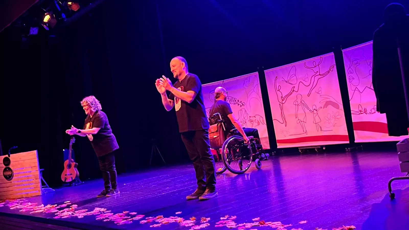 Representación de 'Prismas' de Habana Teatro y Josan Rodríguez. Foto Mercedes Manterola