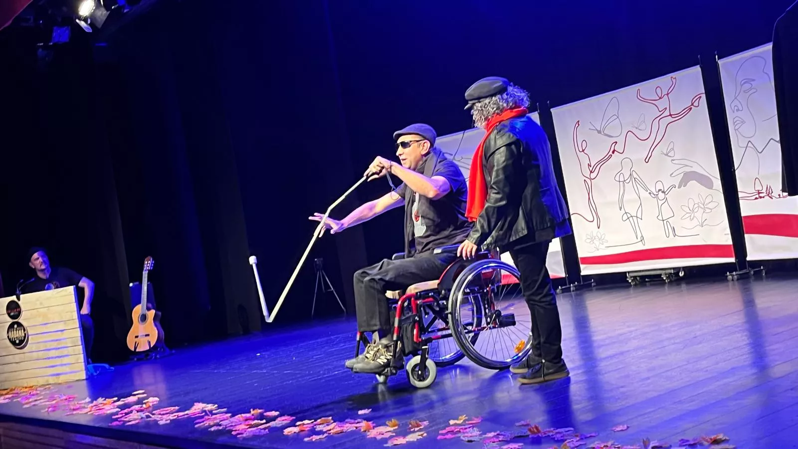 Representación de 'Prismas' de Habana Teatro y Josan Rodríguez. Foto Mercedes Manterola