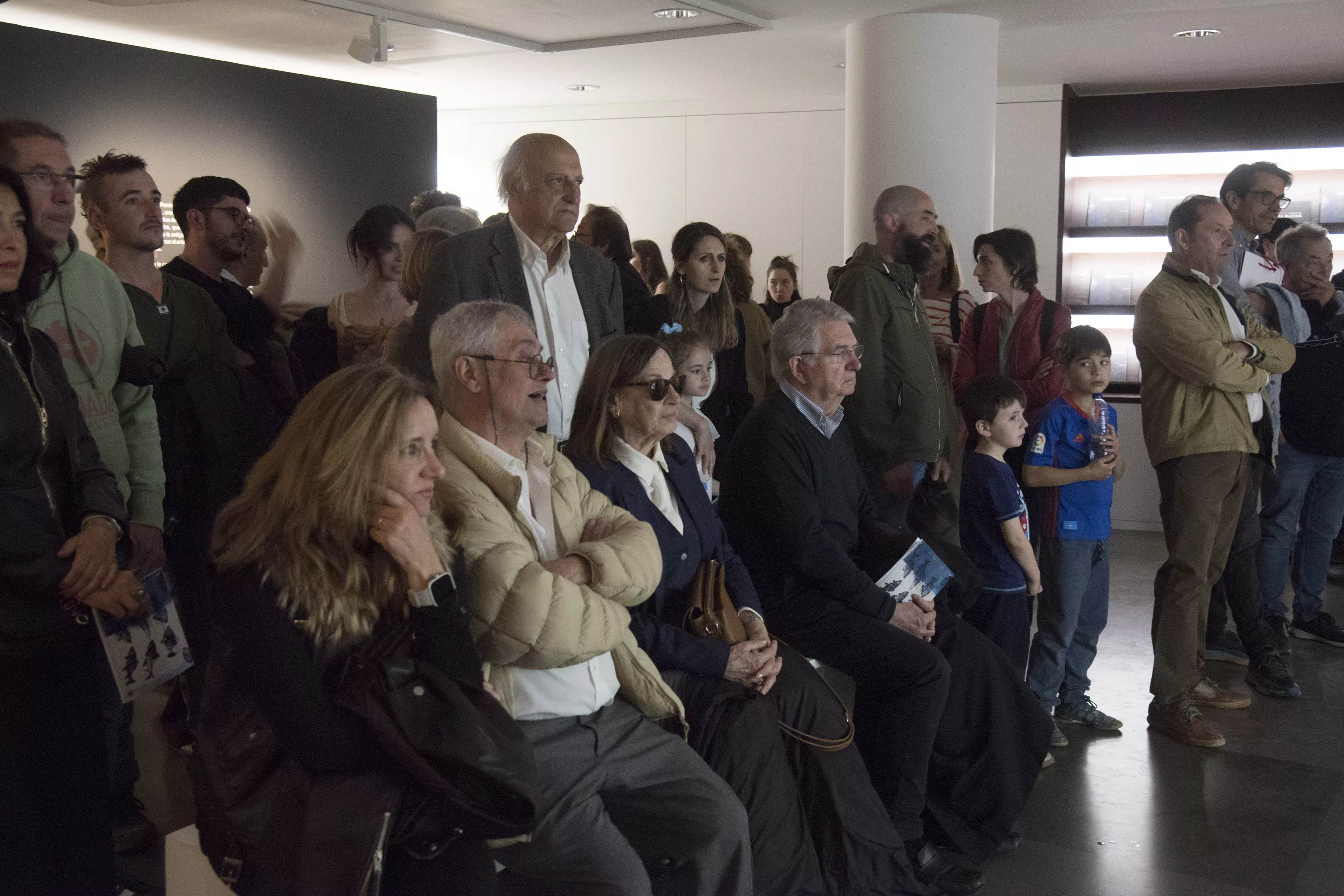 Inauguración de la exposición "Viaje de ida y vuelta" de Carrera Blecua. Foto DPH