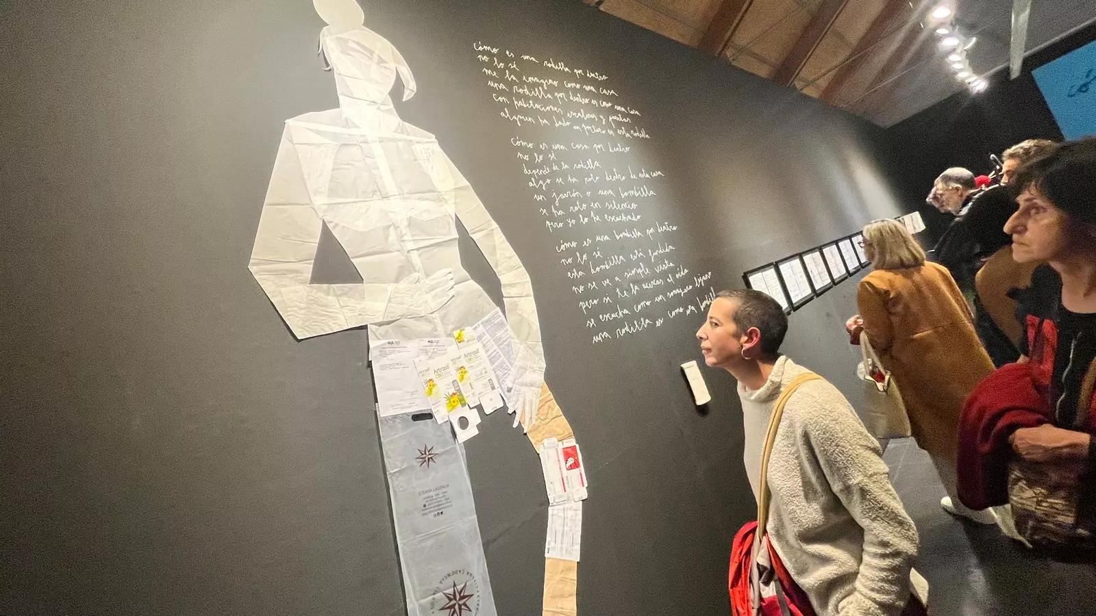  Inauguración de la exposición de Lucía Naval 'Texto encarnado, cuerpo dibujado'. Foto Mercedes Manterola