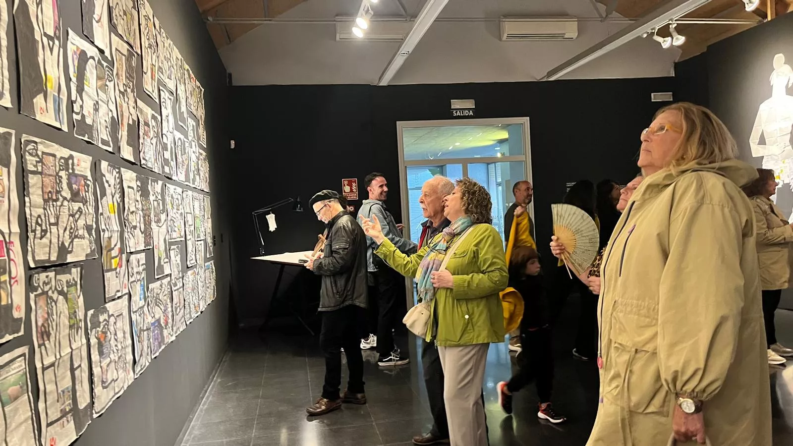  Inauguración de la exposición de Lucía Naval 'Texto encarnado, cuerpo dibujado'. Foto Mercedes Manterola