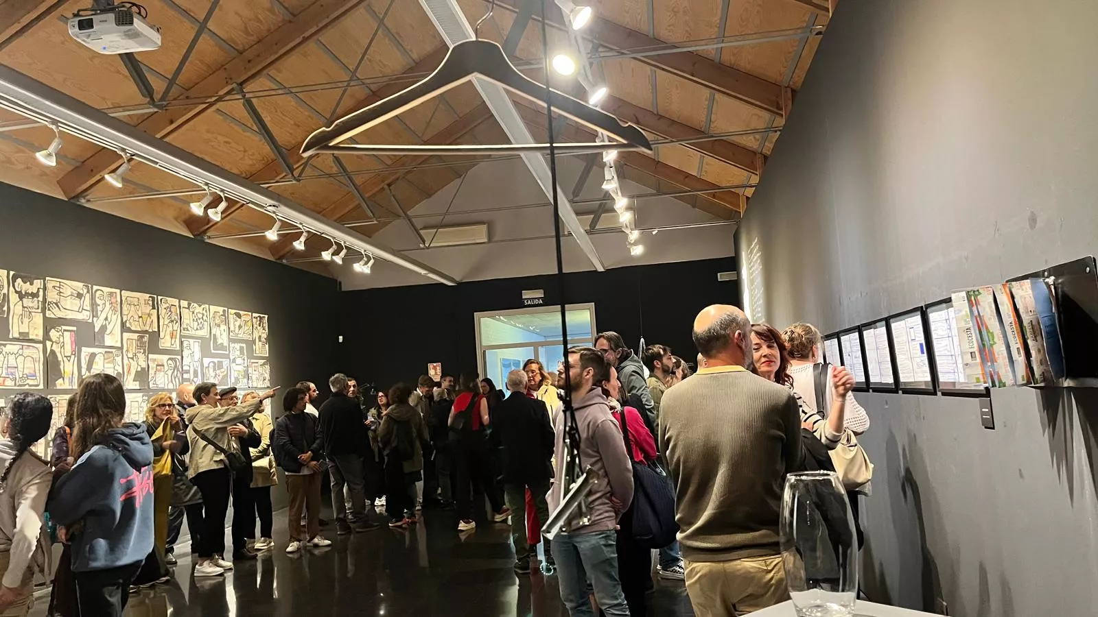  Inauguración de la exposición de Lucía Naval 'Texto encarnado, cuerpo dibujado'. Foto Mercedes Manterola