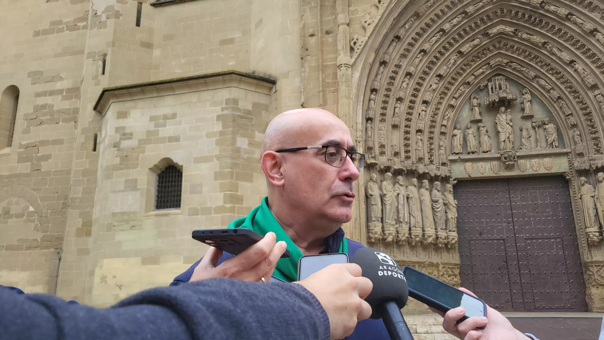 Recepción del Ayuntamiento de Huesca a los Hispanos