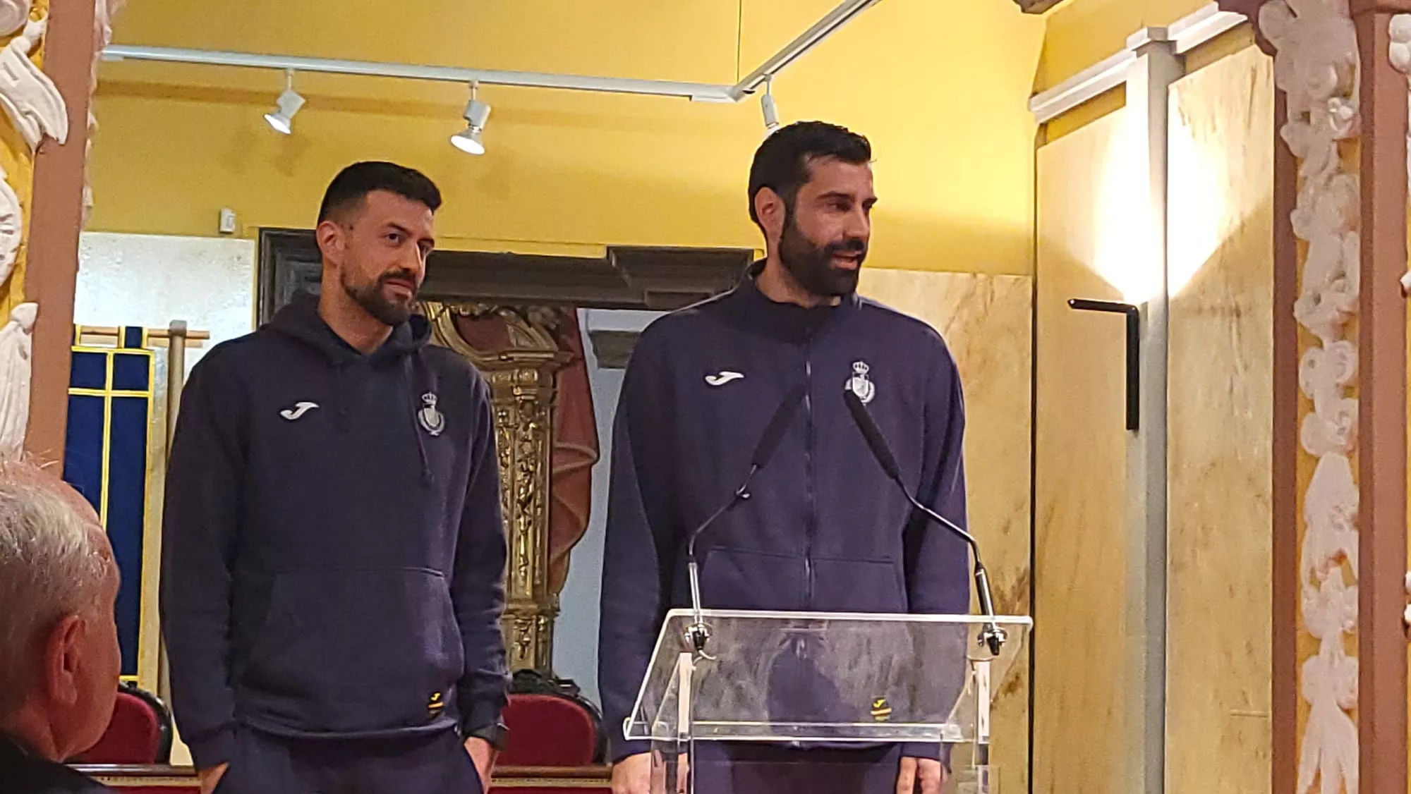 Recepción del Ayuntamiento de Huesca a los Hispanos