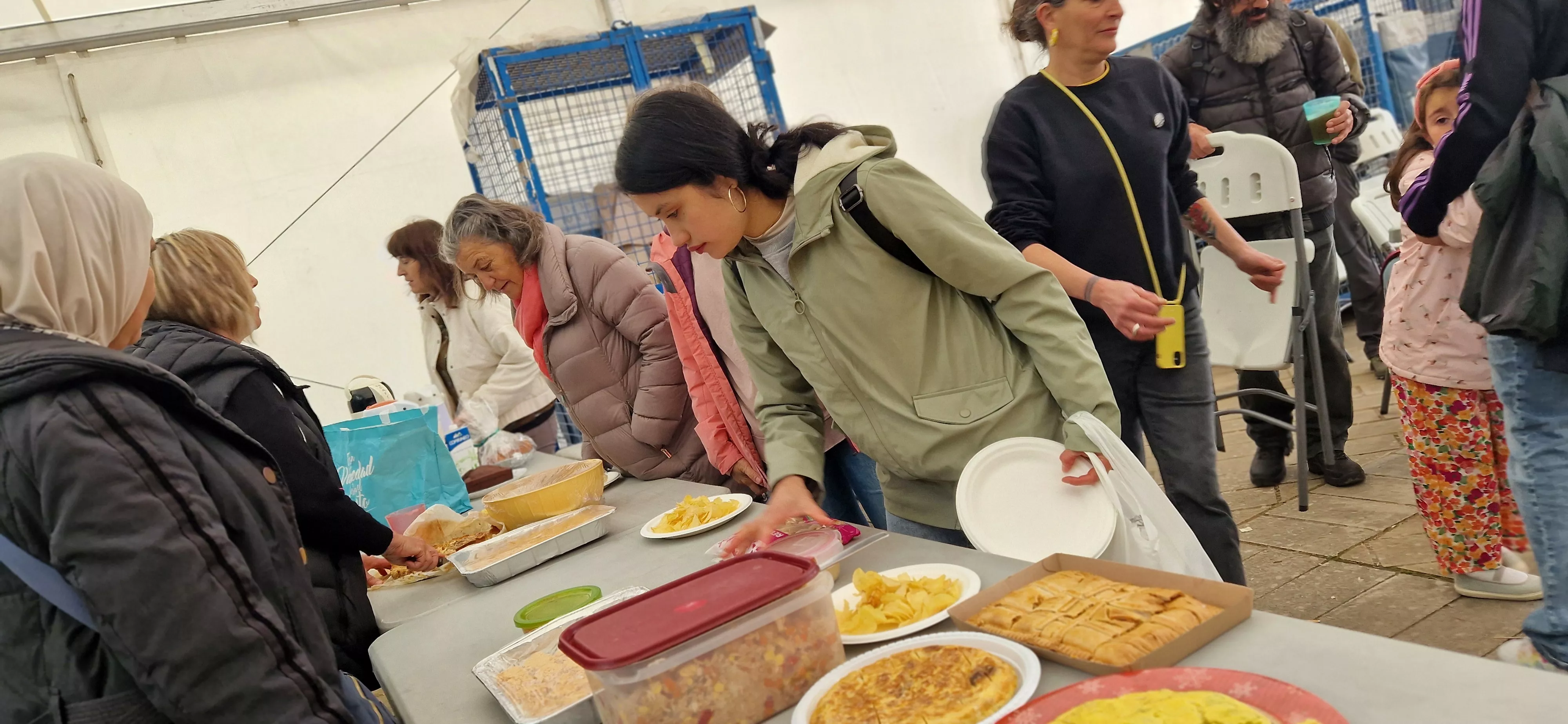 Comida popular en Barriofest. Foto Myriam Martínez
